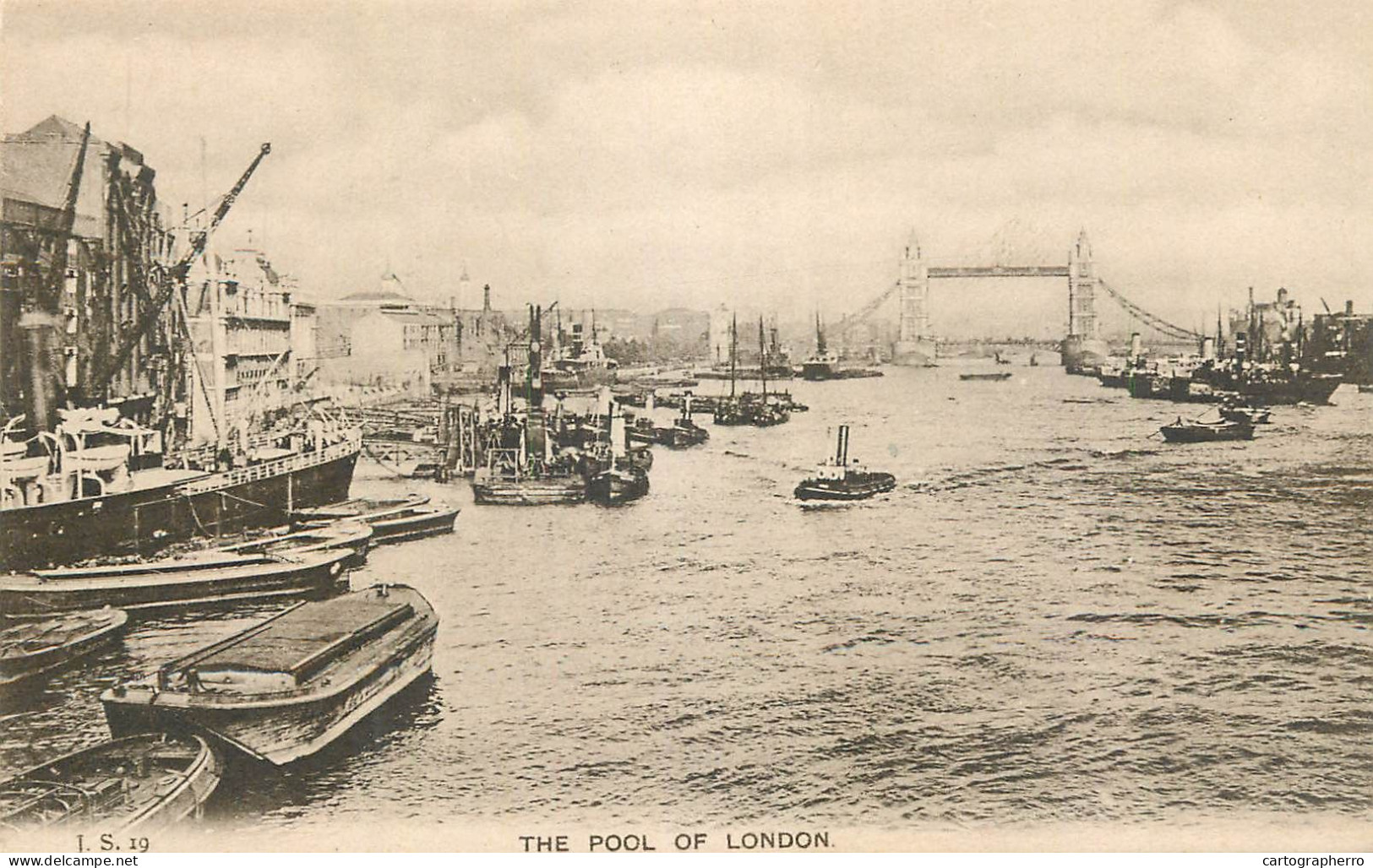 England London The Pool Of London Coal Barge Transportation Tower Of London - Tower Of London