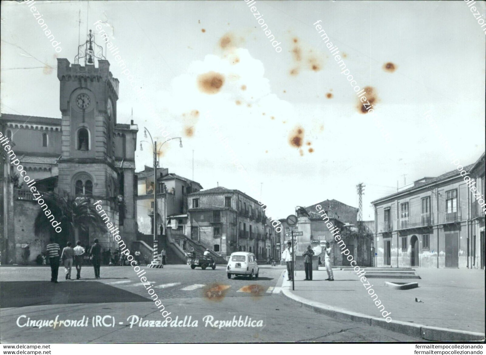 Bn76 Cartolina Cinquefrondi Piazza Della Repubblica Provincia Di Reggio Calabria - Reggio Calabria