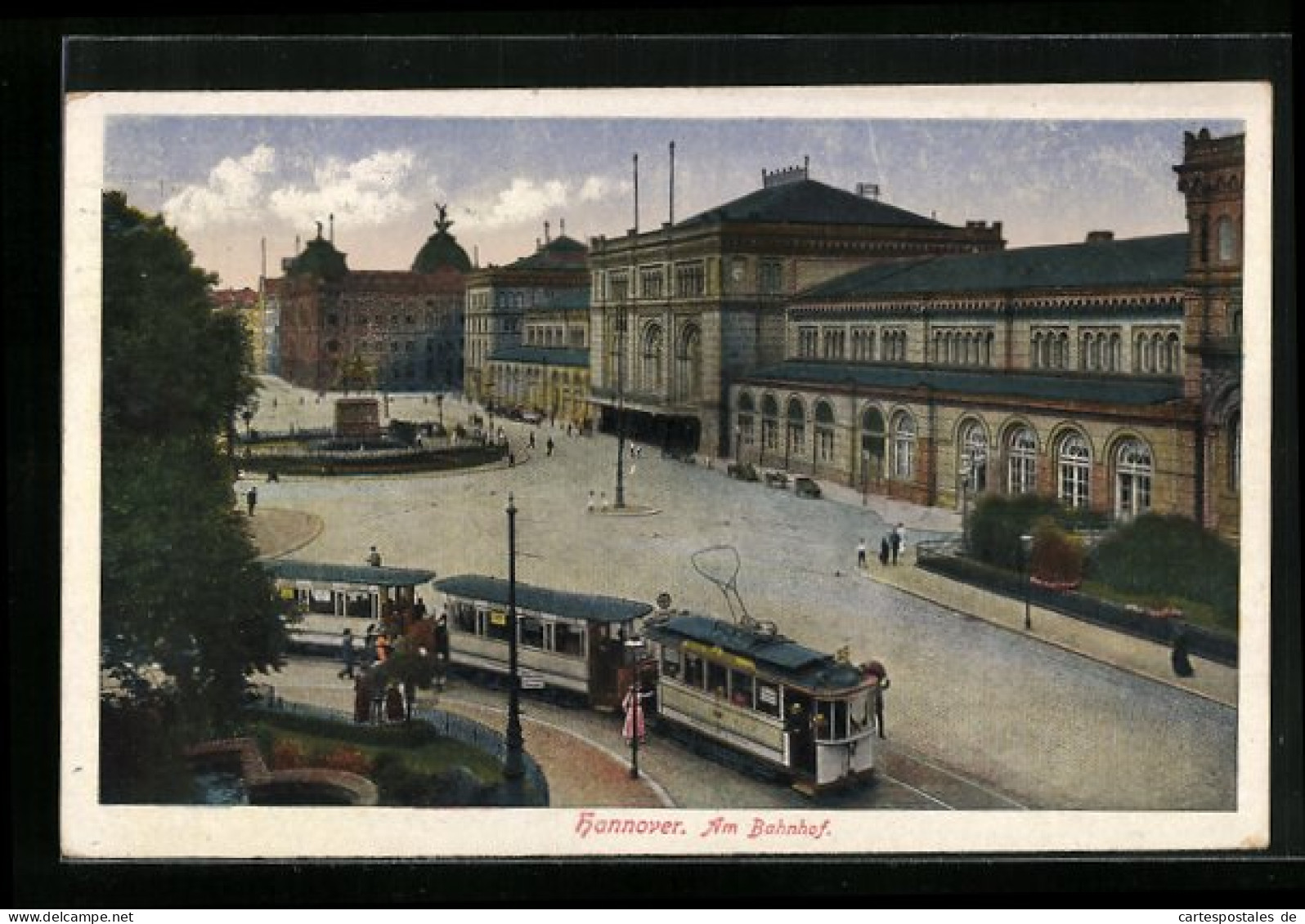 AK Hannover, Strassenbahn Und Brunnen Auf Dem Bahnhofsvorplatz  - Tramways