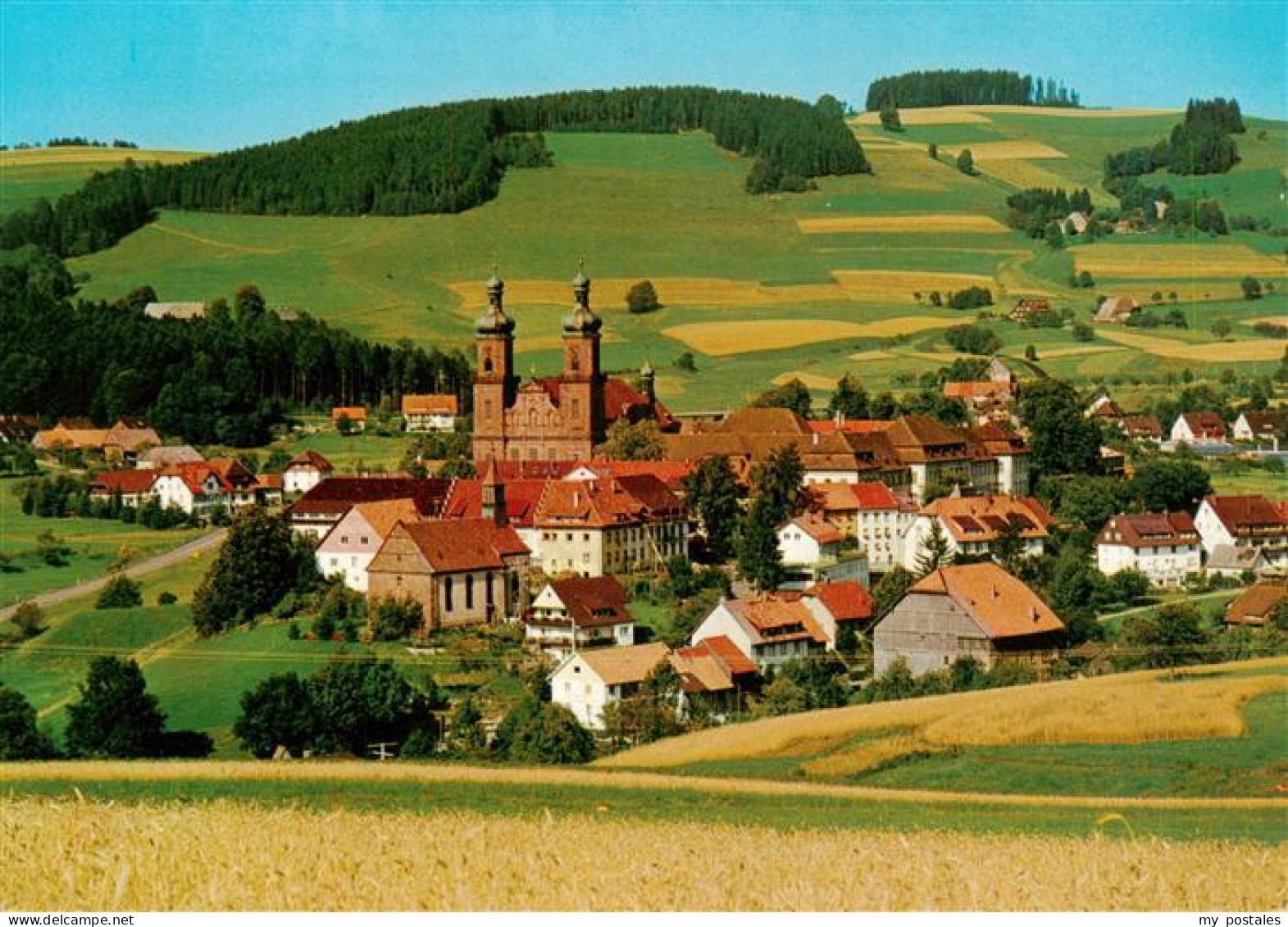 73929380 St_Peter_Schwarzwald Panorama Mit Kirche - St. Peter