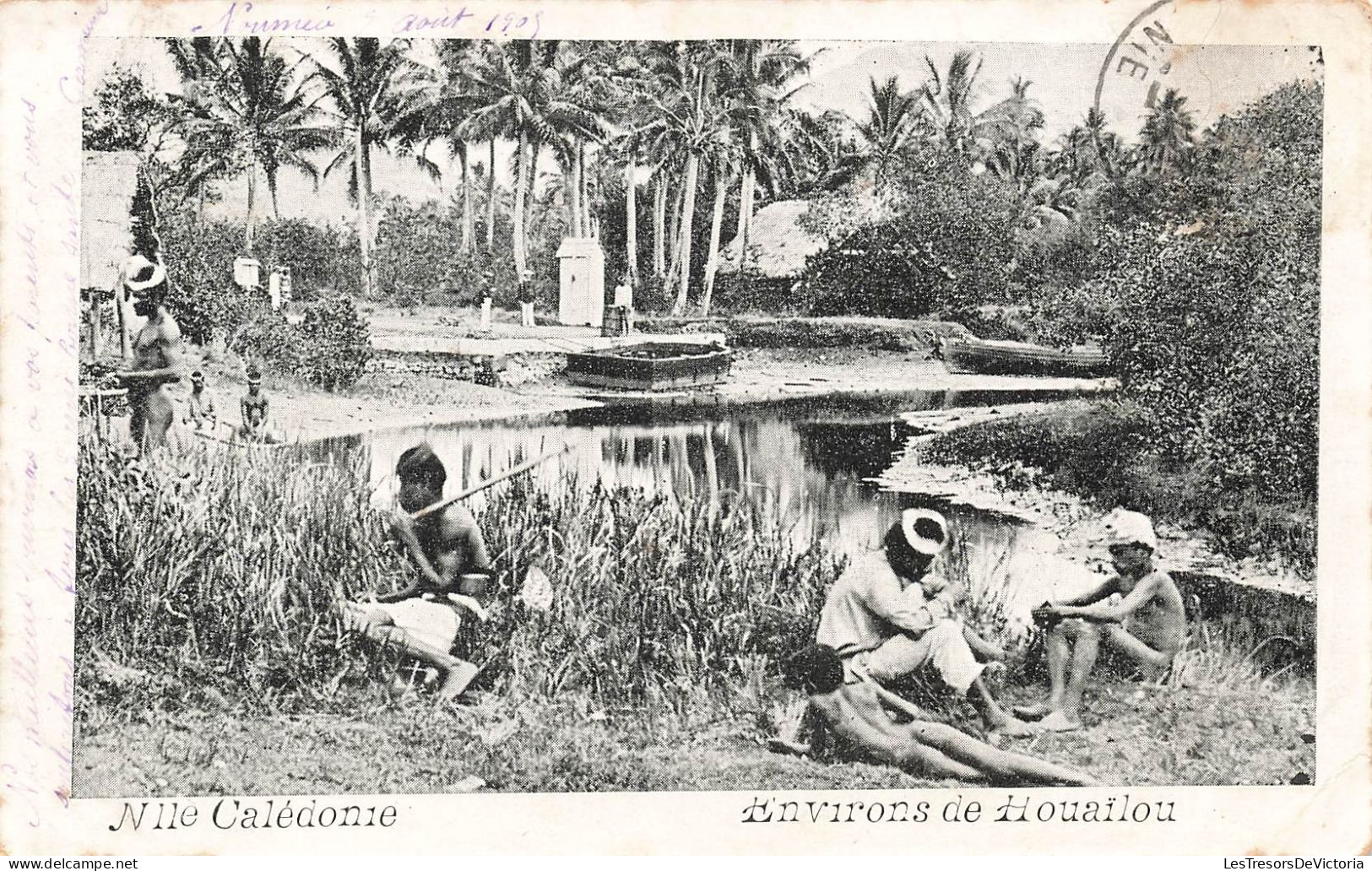 NOUVELLE CALEDONIE - Environs De Houaïlou - Animé - Tribu - Rivière - Dos Non Divisé - Carte Postale Ancienne - Nouvelle Calédonie