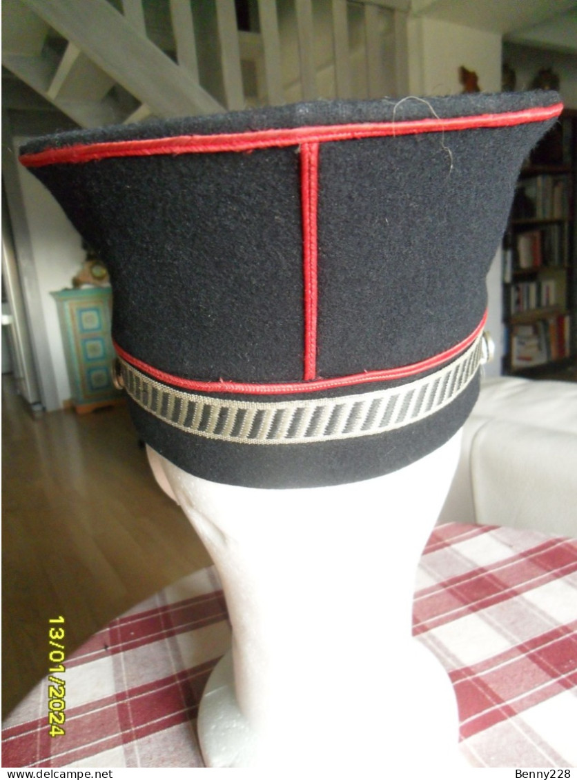 Képi De Gendarmerie Belge -  Années 1950/1960 - Cascos