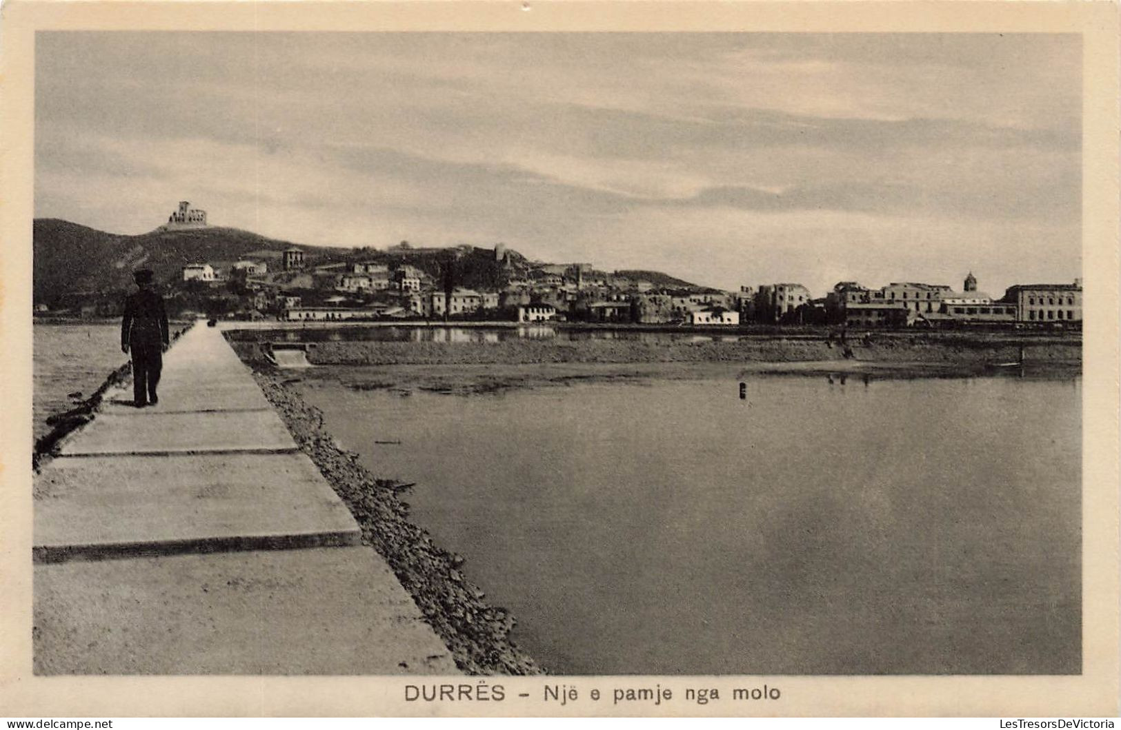 ALBANIA - Durrës - Një E Pamje Nga Molo - Animé - Lac - Carte Postale Ancienne - Albanië