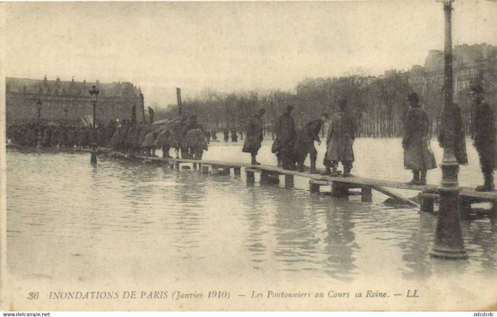 DESTOCKAGE Avant fermeture boutique BON LOT 100 CPA INONDATIONS PARIS 1910   (toutes scannées )