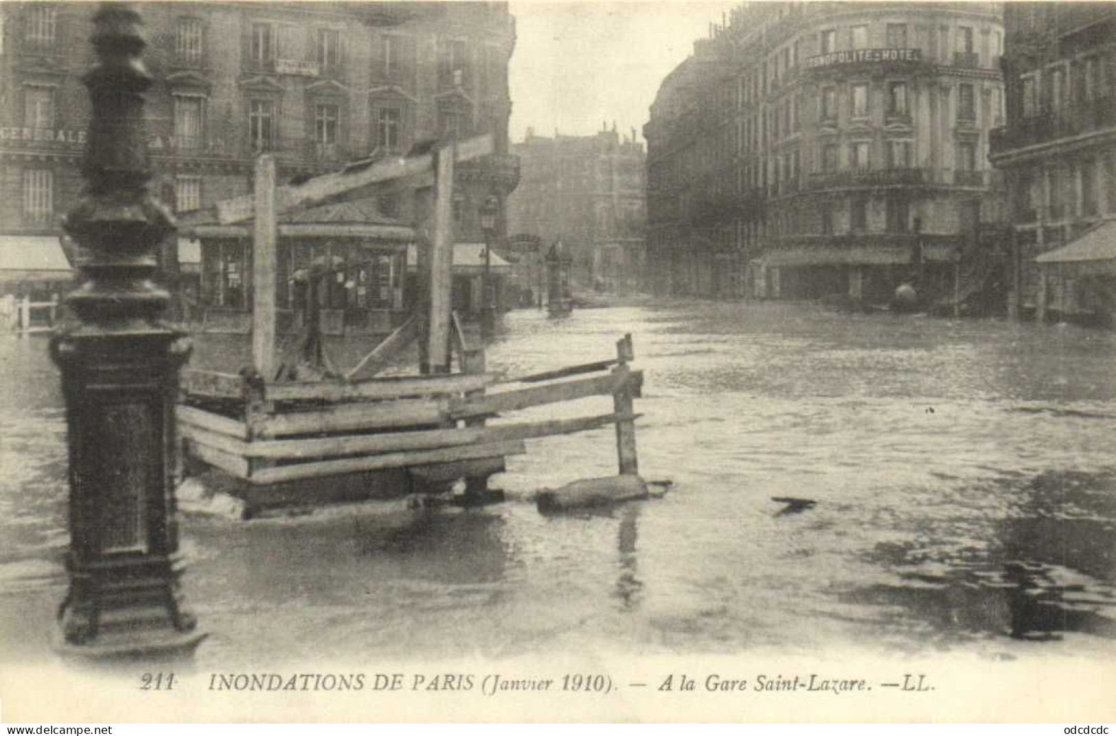 DESTOCKAGE Avant fermeture boutique BON LOT 100 CPA INONDATIONS PARIS 1910   (toutes scannées )