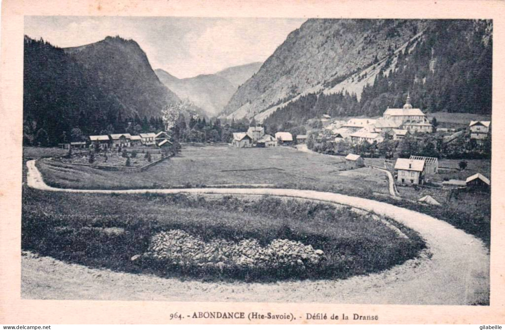 74 - Haute Savoie -  ABONDANCE - Défilé De La Dranse - Abondance