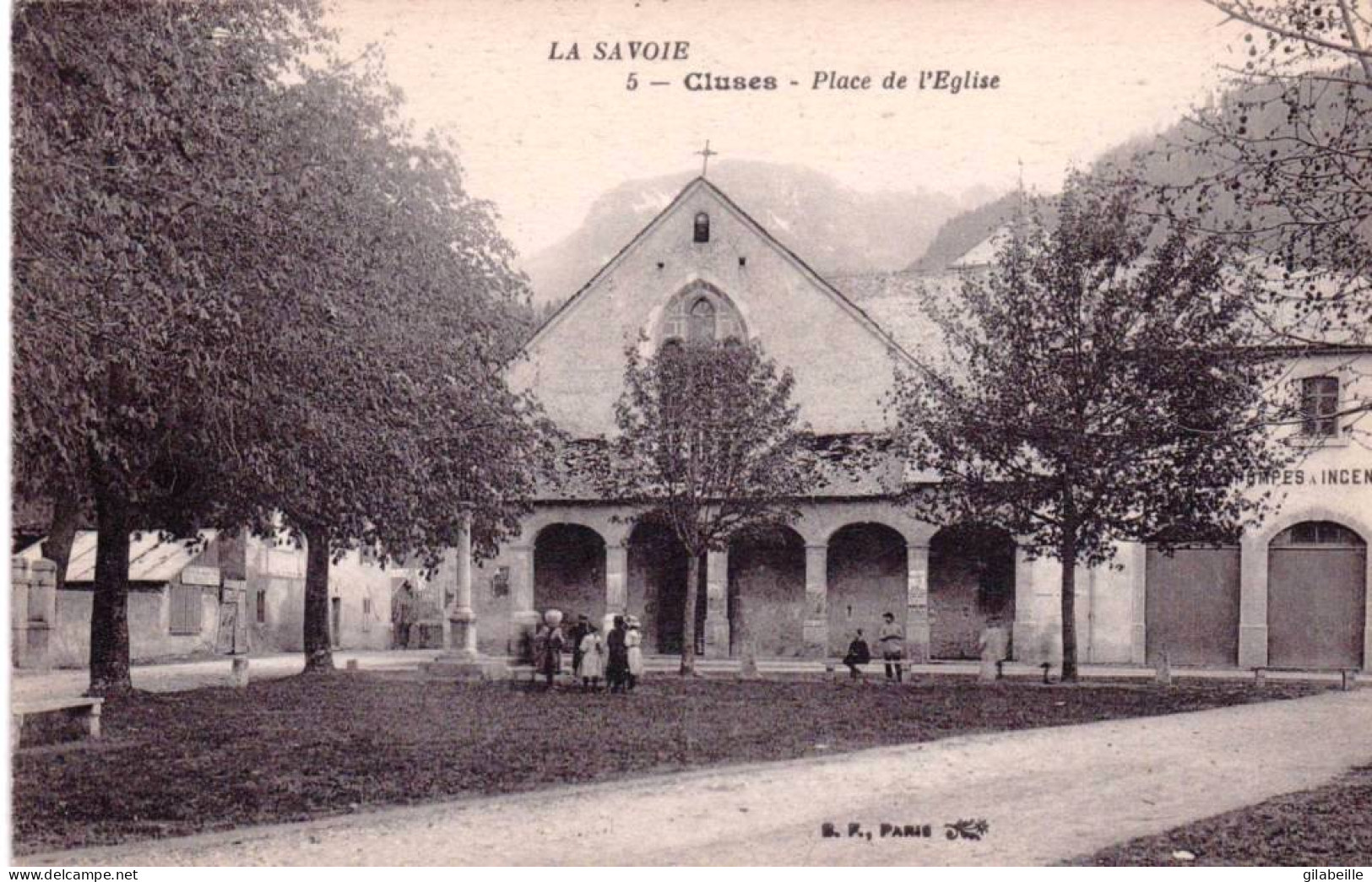 74 - Haute Savoie -  CLUSES  - Place De L'église - Cluses