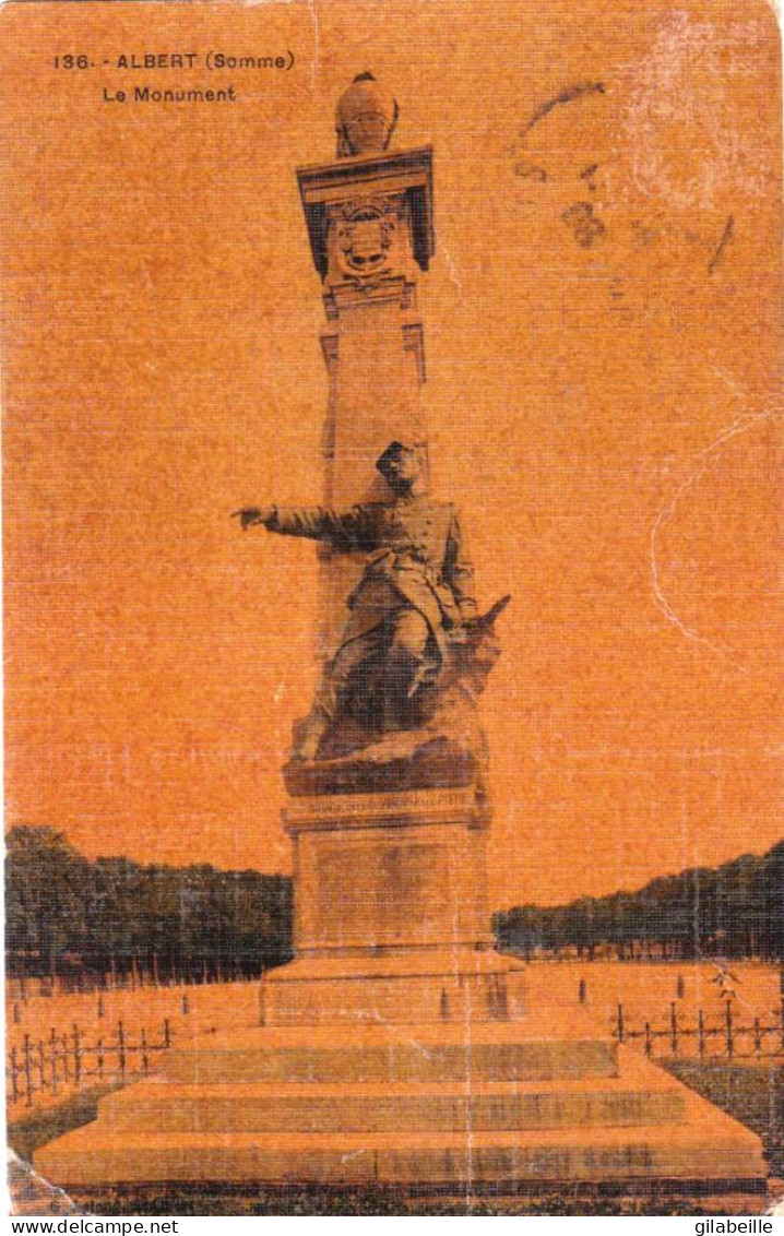 80 - Somme - ALBERT  - Le Monument Aux Morts - Carte Toilée - Albert