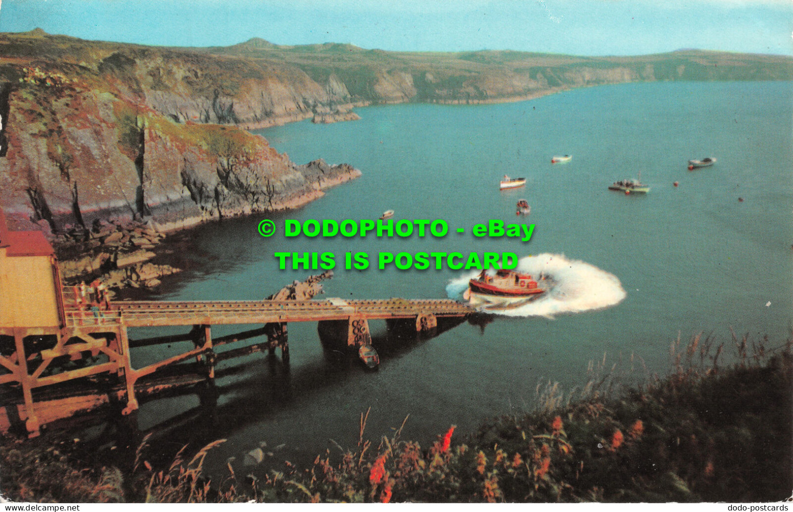 R485405 Launching St. Davids Life Boat. PT23866. 1973 - Welt