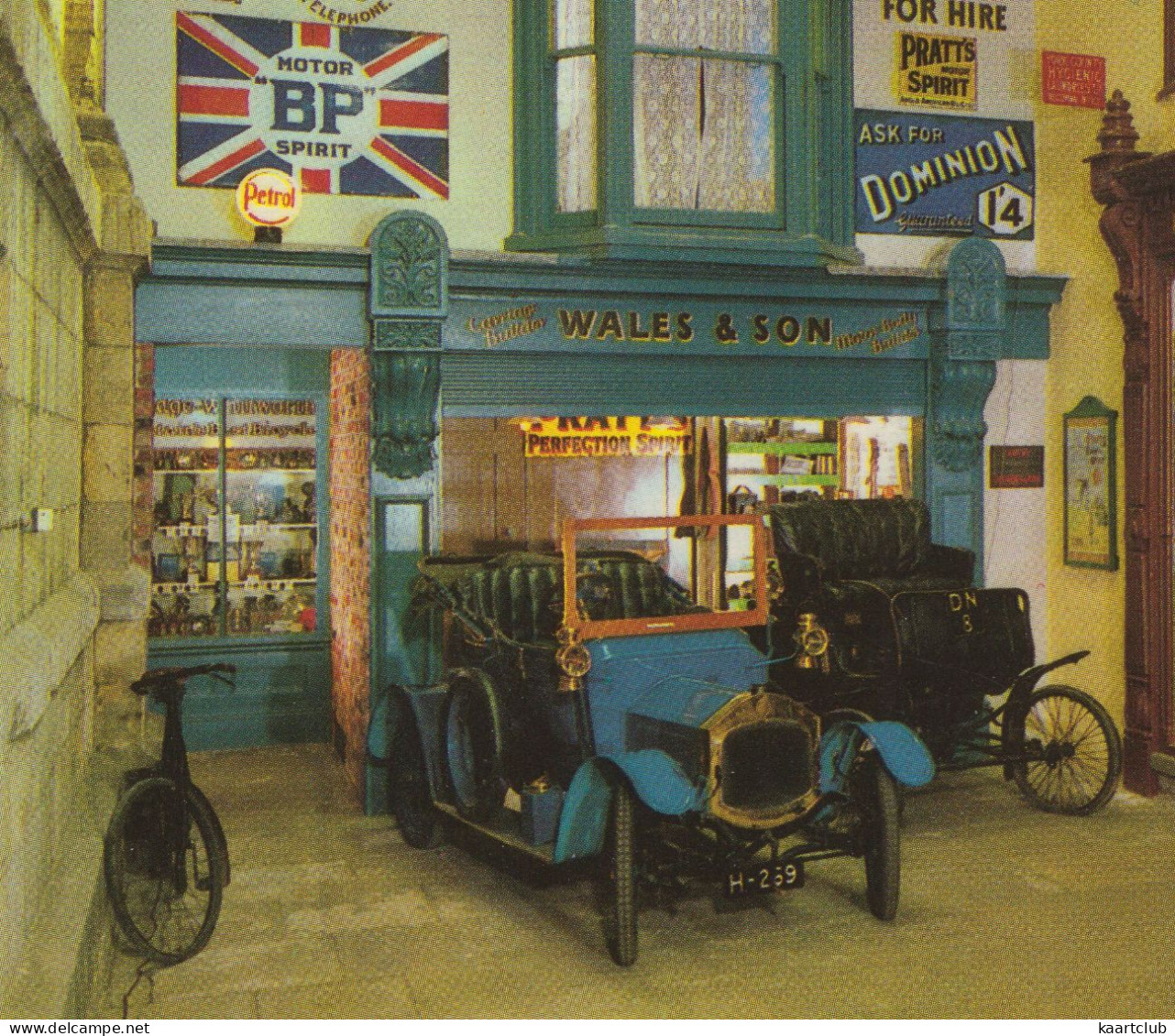 York: 1909 COLIBRI MOTOR CAR, 1899 GROUT STEAM CAR, 2 OLD BICYCLES - 'Motor B.P. Spirit' - Castle Museum Garage - (U.K.) - Passenger Cars