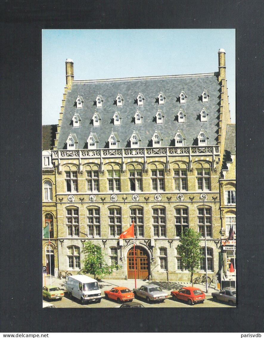 IEPER - STADHUIS  (12.983) - Ieper