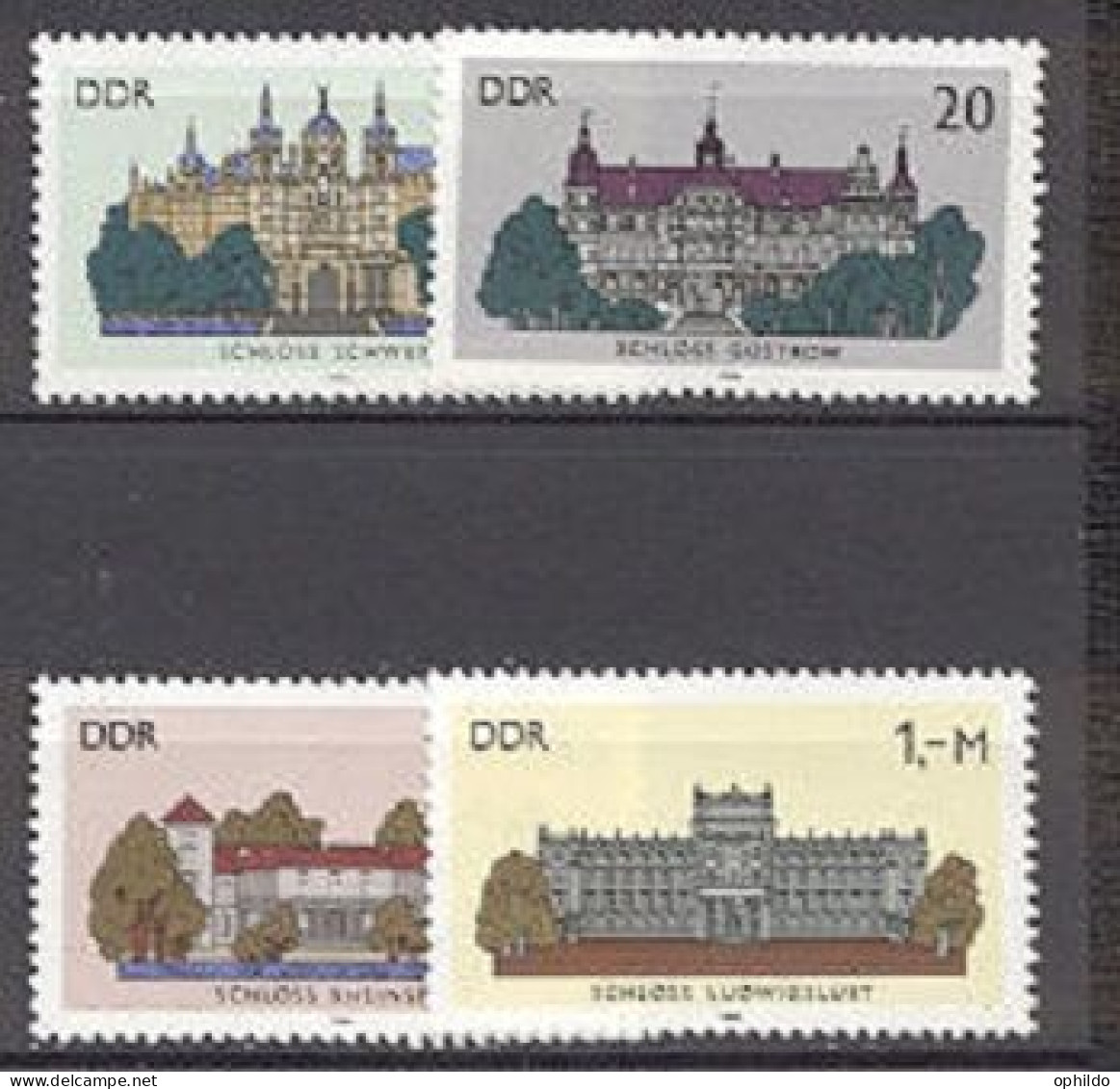 DDR   2653/2656   * *  TB    Chateau     - Neufs