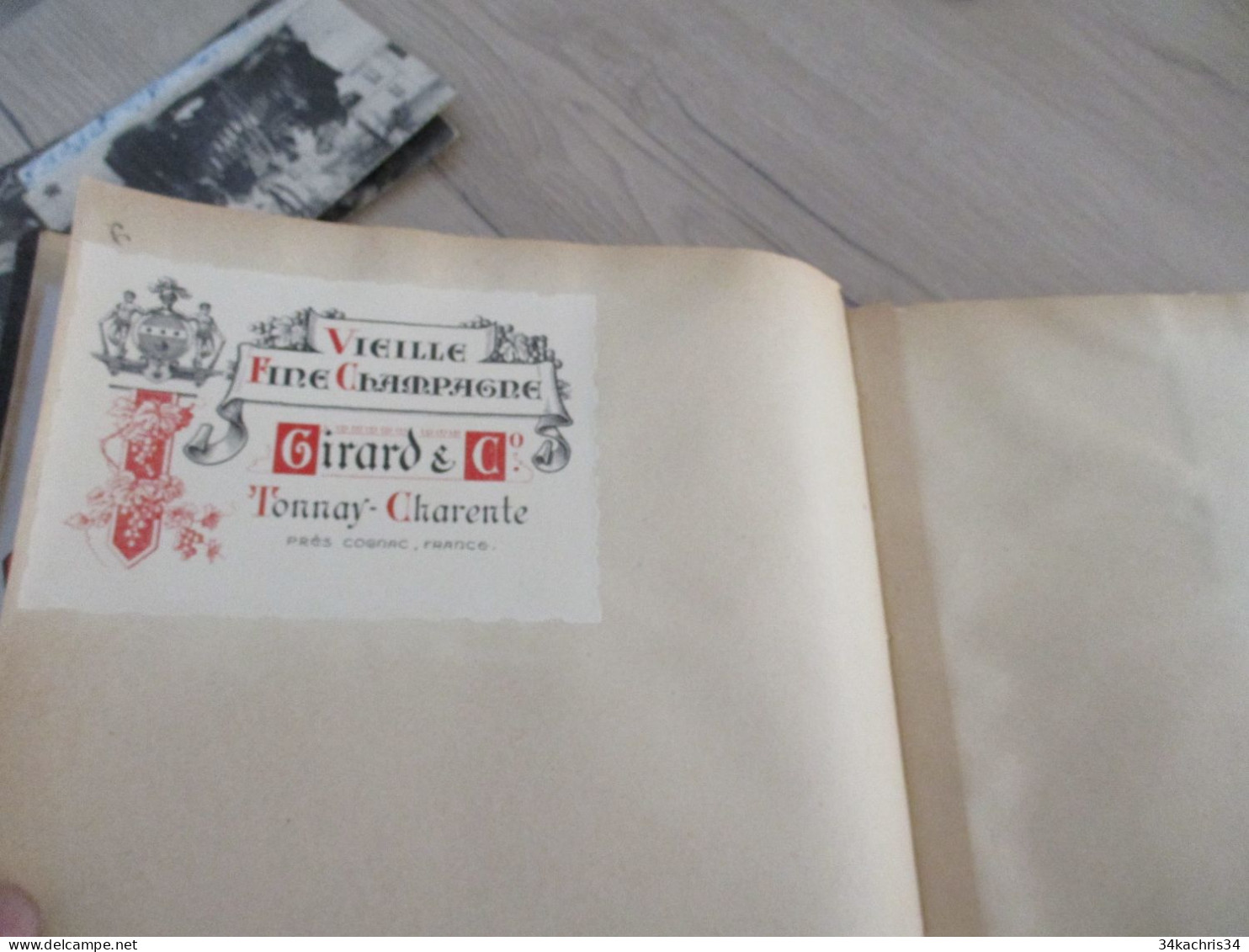 Livre Des étiquettes Et Monopoles Concédés Surtout Charente Cognac + De 100 Documents - Alcohols & Spirits