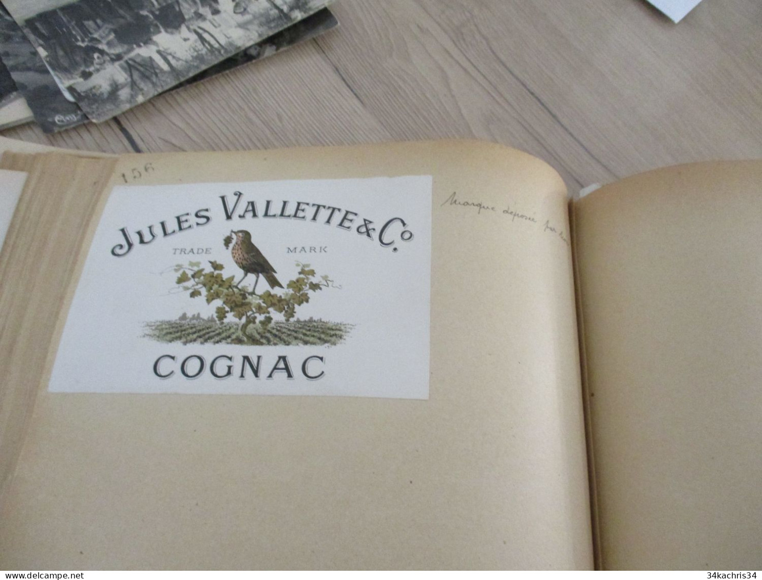 Livre des étiquettes et monopoles concédés Surtout Charente Cognac + de 100 documents