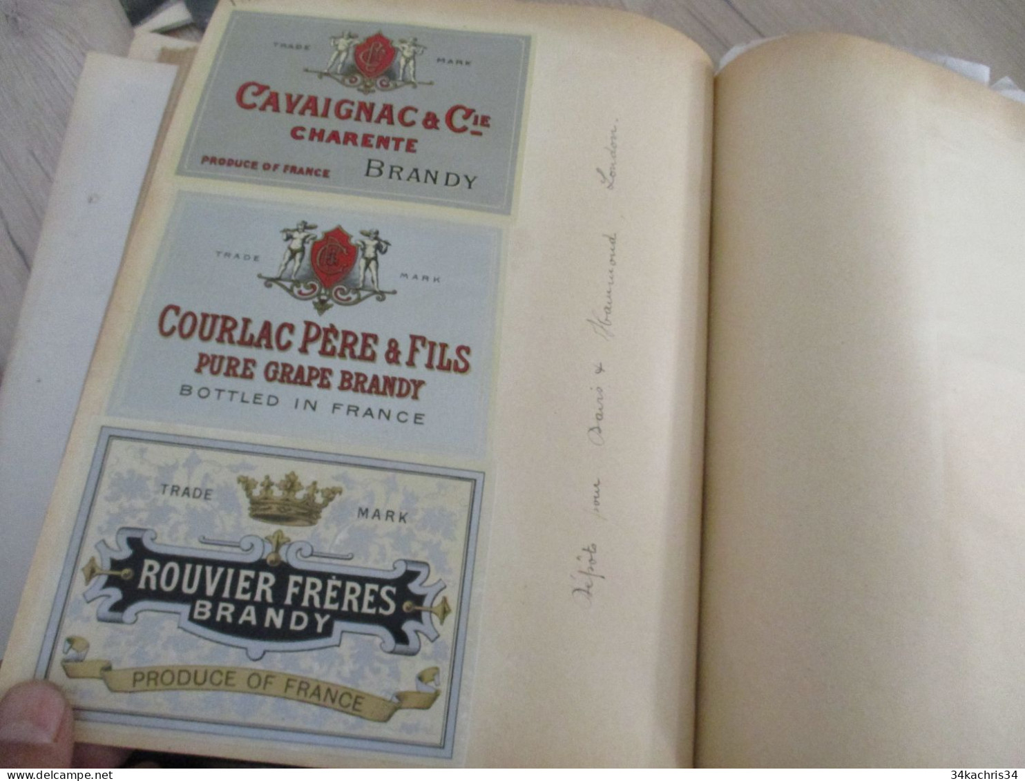 Livre des étiquettes et monopoles concédés Surtout Charente Cognac + de 100 documents