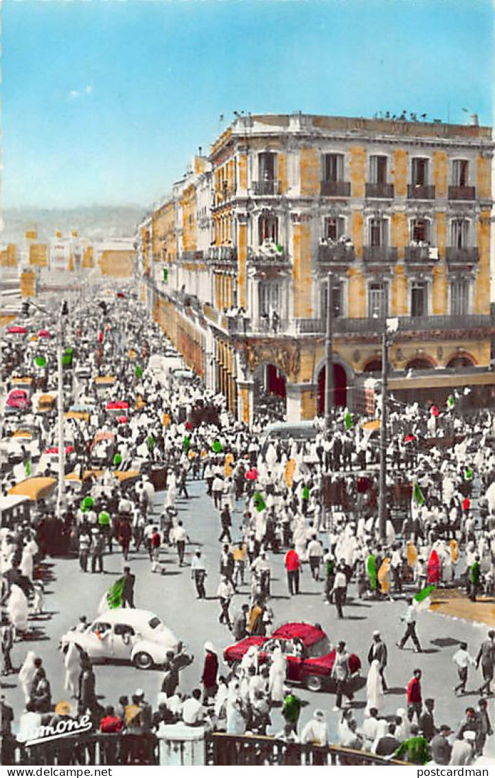 Algérie - Fêtes De L'Indépendance à Alger - La Place Et Le Boulevard De La République - Ed. Jomone 2056 - Alger