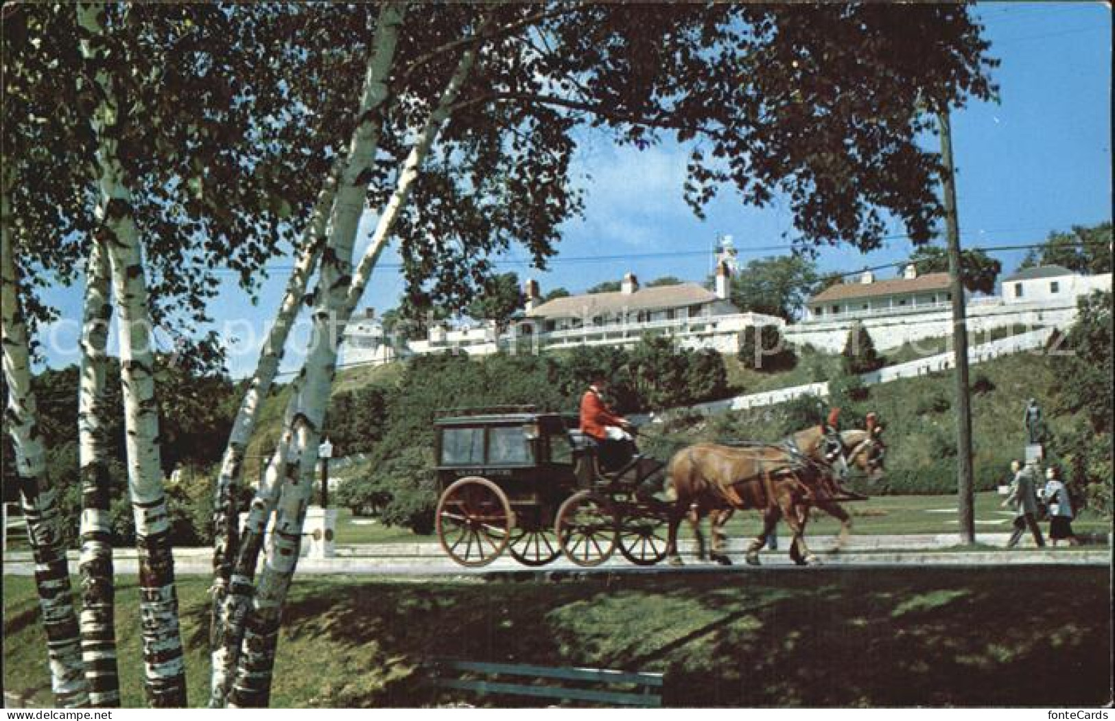 72456670 Mackinac_Island Pferdekutsche Denkma Father Marquette - Other & Unclassified