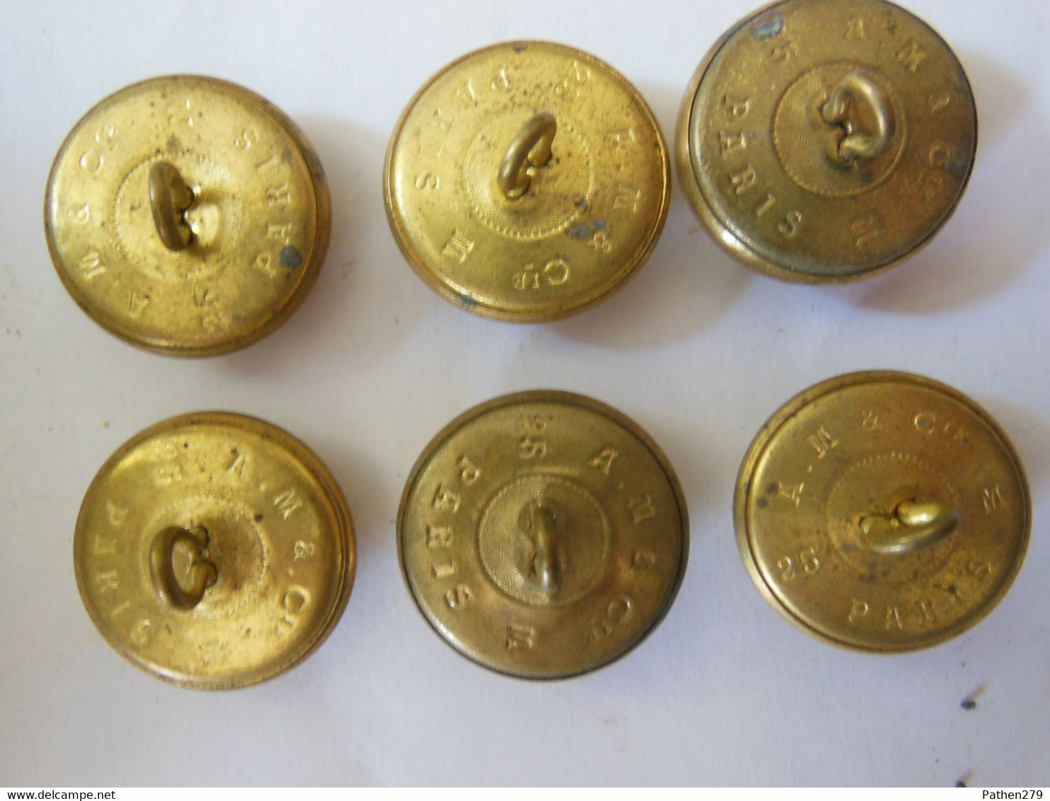 Lot De 6 Boutons Militaires Dorés 25mm A.M. & Cie Paris - Knöpfe