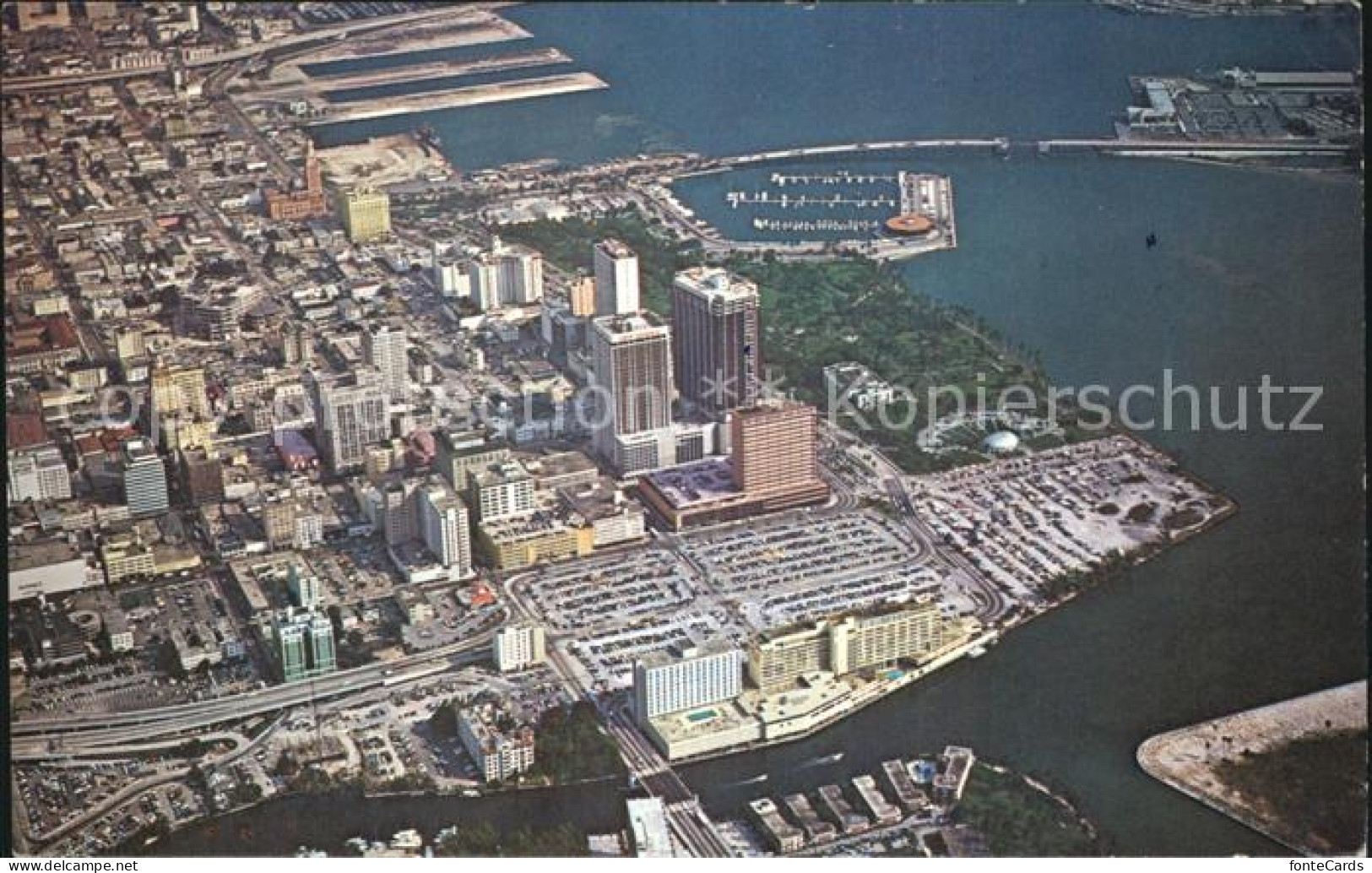 72448208 Miami_Florida City With The Miamarina And Dodge Island Seaport Aerial V - Other & Unclassified