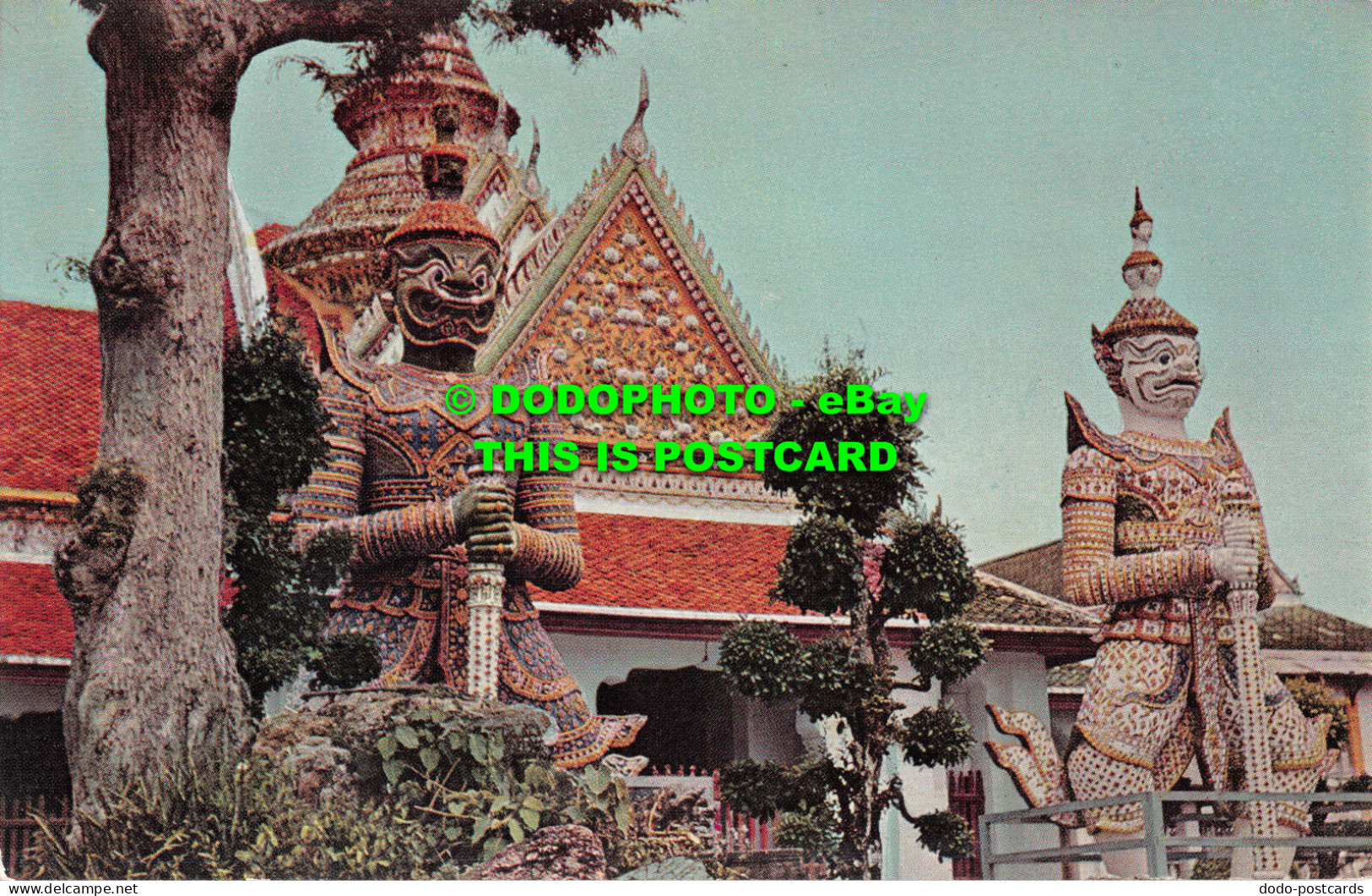 R485484 The Temple Of Dawn. Bangkok. Thailand. Japan Air Lines. Wings Of The New - Mondo