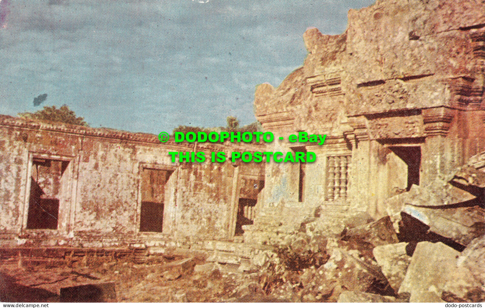 R485487 Unknown Place. Ruins Of A Temple. Postcard - Mondo