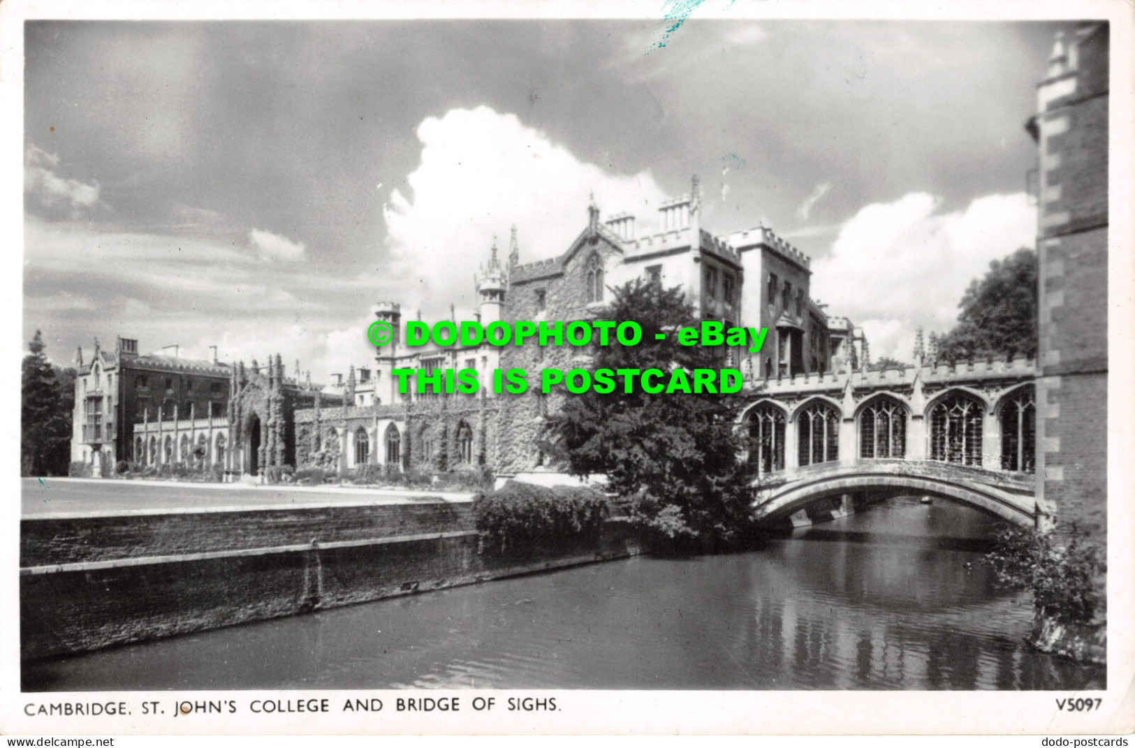 R485724 Cambridge. St. John College And Bridge Of Sighs. Harvey Barton. RP - Monde