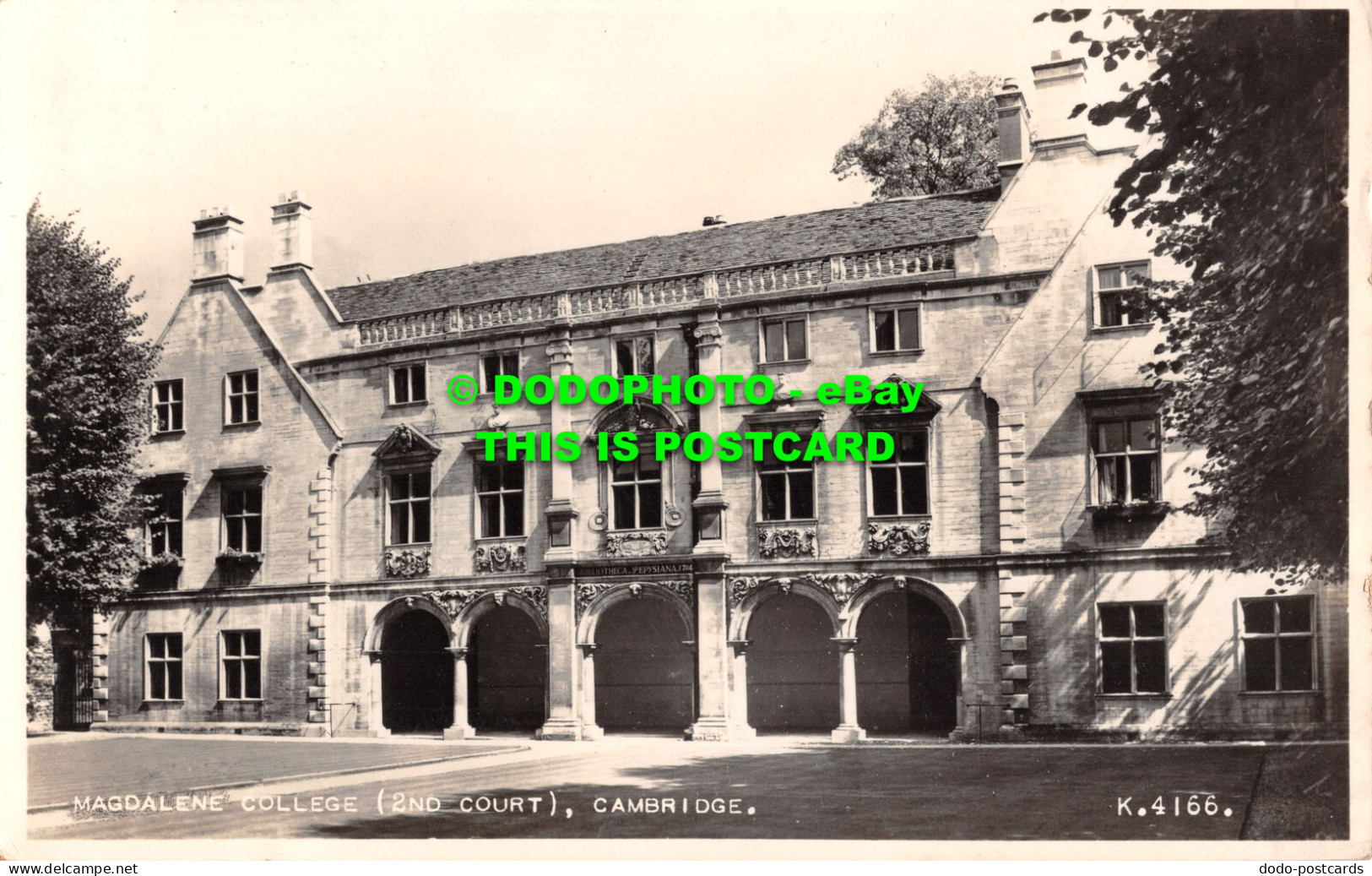 R485725 Cambridge. Magdalene College. Valentine. RP. 1955 - Monde