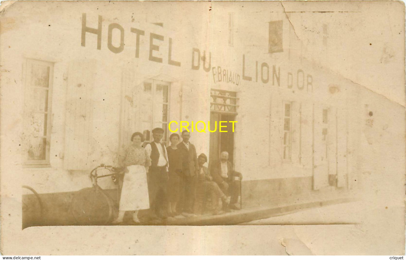 85 Luçon, Carte Photo Hotel Du Lion D'Or Florimont-Briand, Rue De La Clairaye, Avec Gérant Et Pesonnel - Lucon