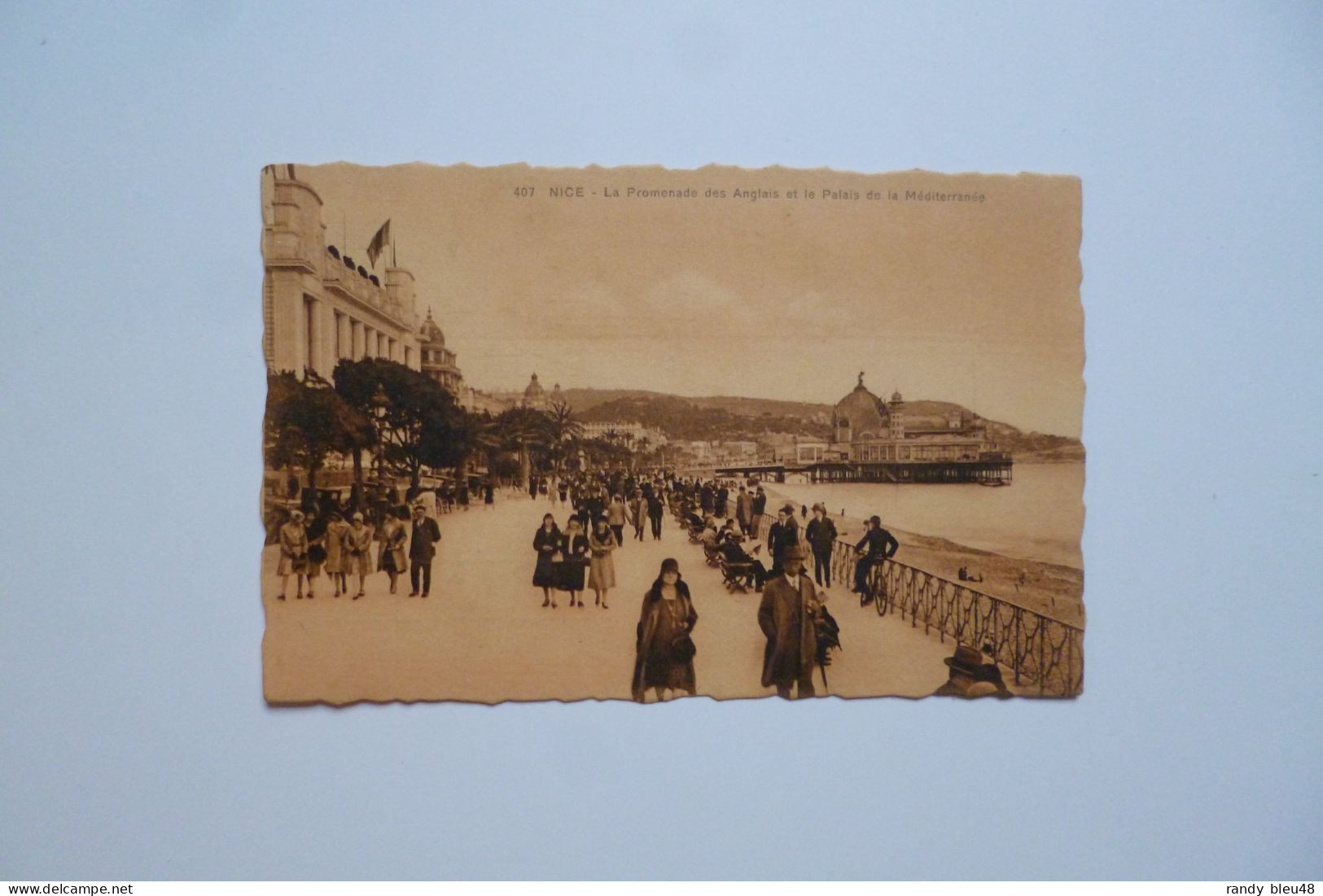 NICE  -  06  -   La Promenade Des Anglais Et Le Palais De La Méditerranée     -  Alpes Maritimes - Monuments