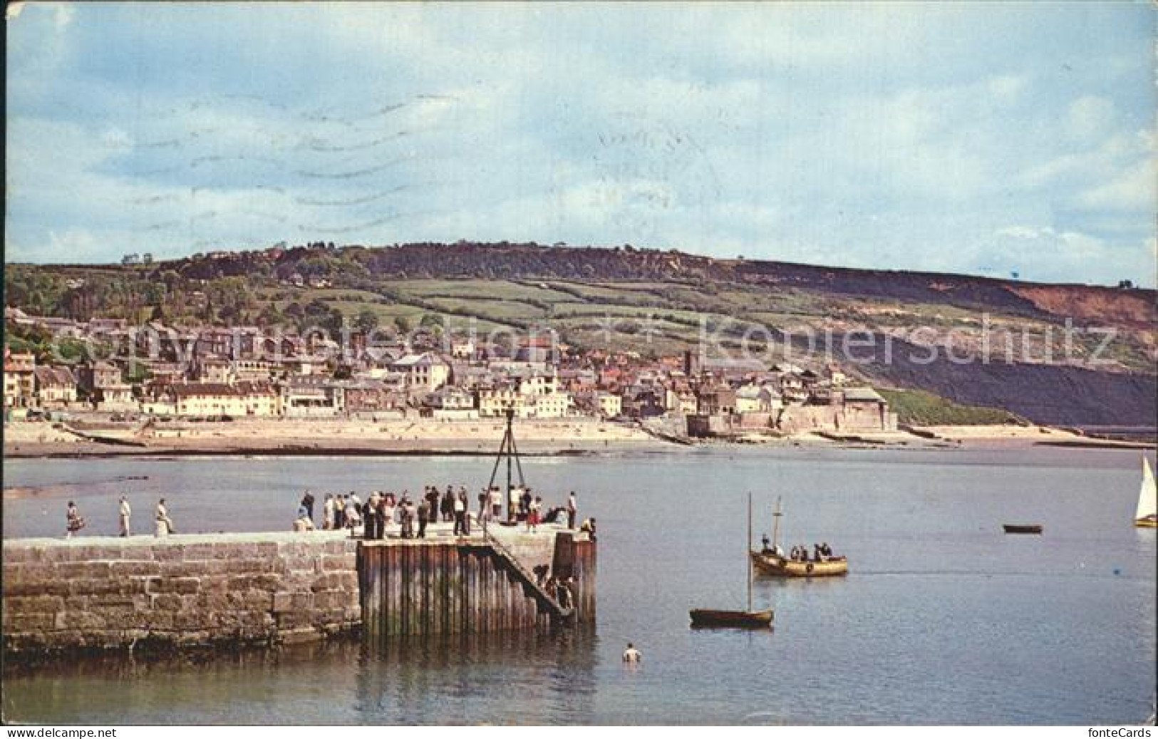 72393825 Lyme Regis Harbour And Sea Front Lyme Regis - Andere & Zonder Classificatie