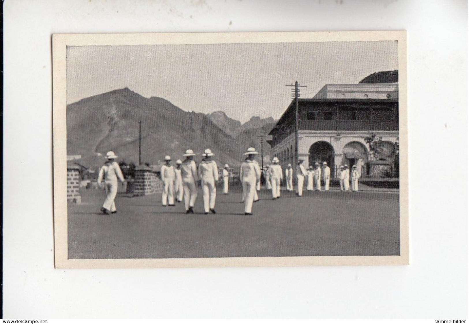 Mit Trumpf Durch Alle Welt  Reichsmarine II Deutsche Matrosen Landgang In Aden Arabien   C Serie 2# 5 Von 1934 - Sigarette (marche)