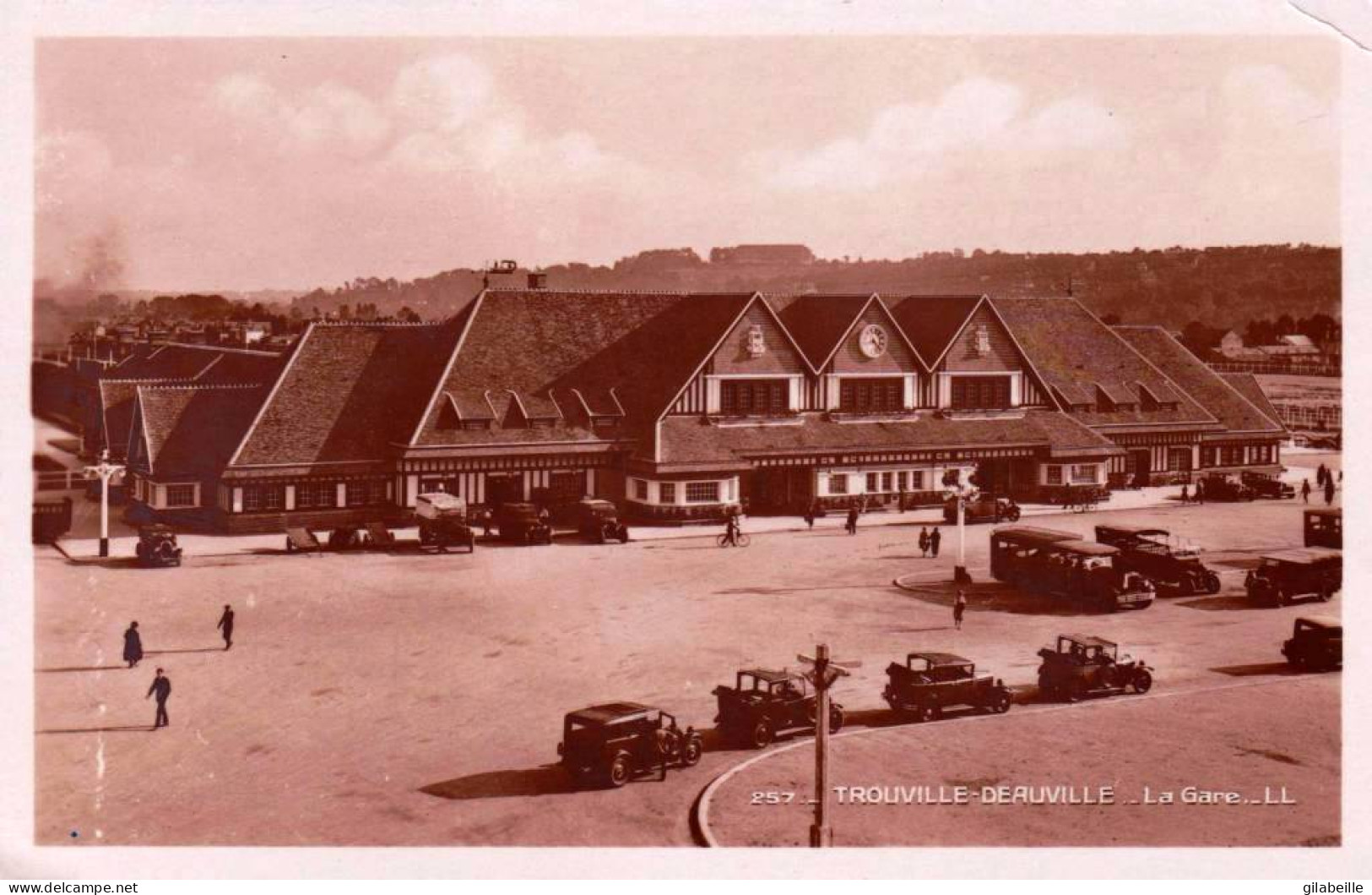 14 - Calvados -  TROUVILLE -  La Gare - Trouville