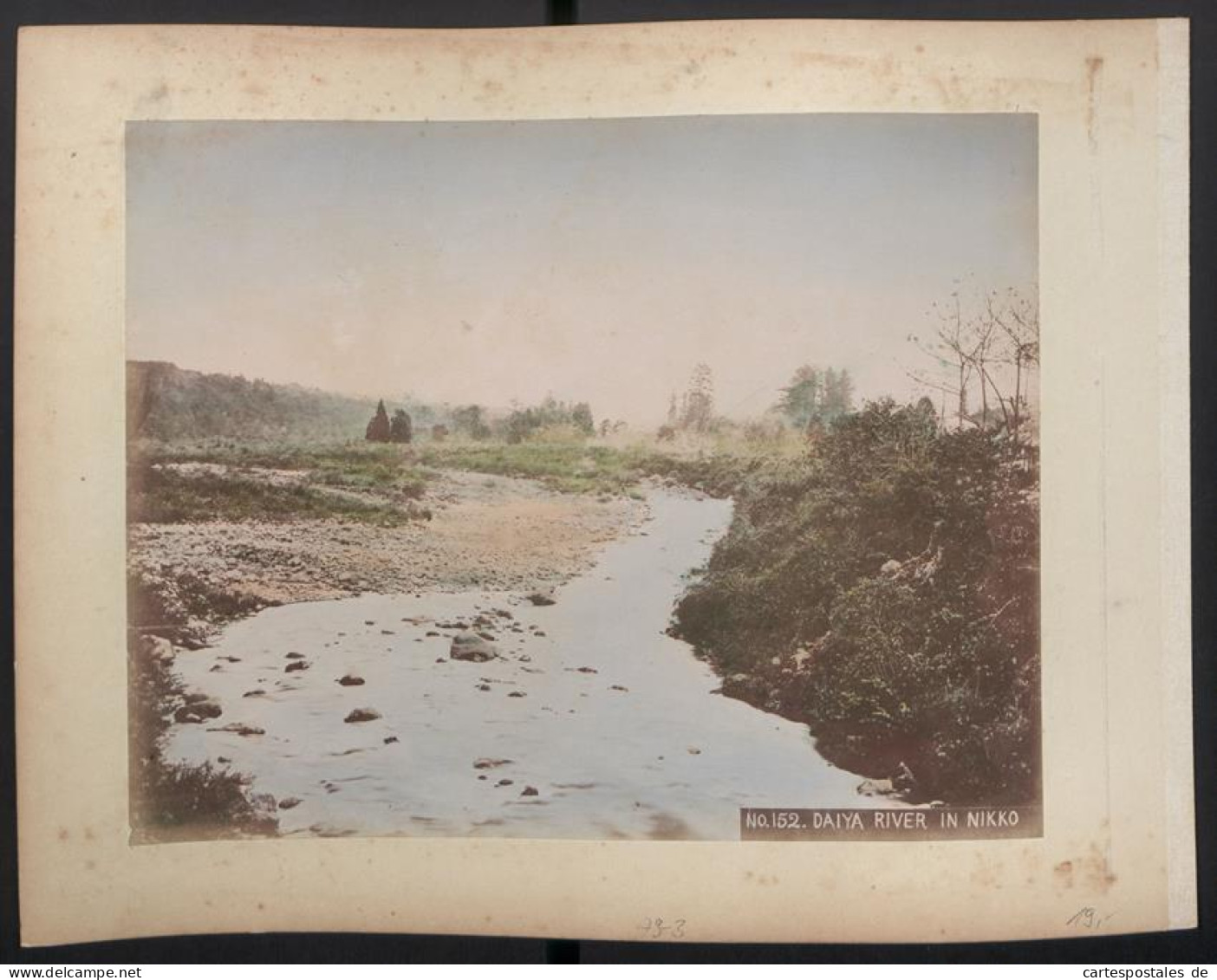 Fotografie Unbekannter Fotograf, Ansicht Oji, Blick Auf Den Takinogawa Mit Ahornbäumen, Rückseite Daiya River, Kolor  - Places