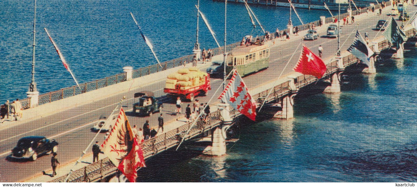 Geneve: TRAM/STRAßENBAHN, CITROËN TRACTION AVANT, OLDTIMER TRUCK , VW 1200 KÄFER/COX, PICKUP - Le Pont Du Mont Blanc - PKW