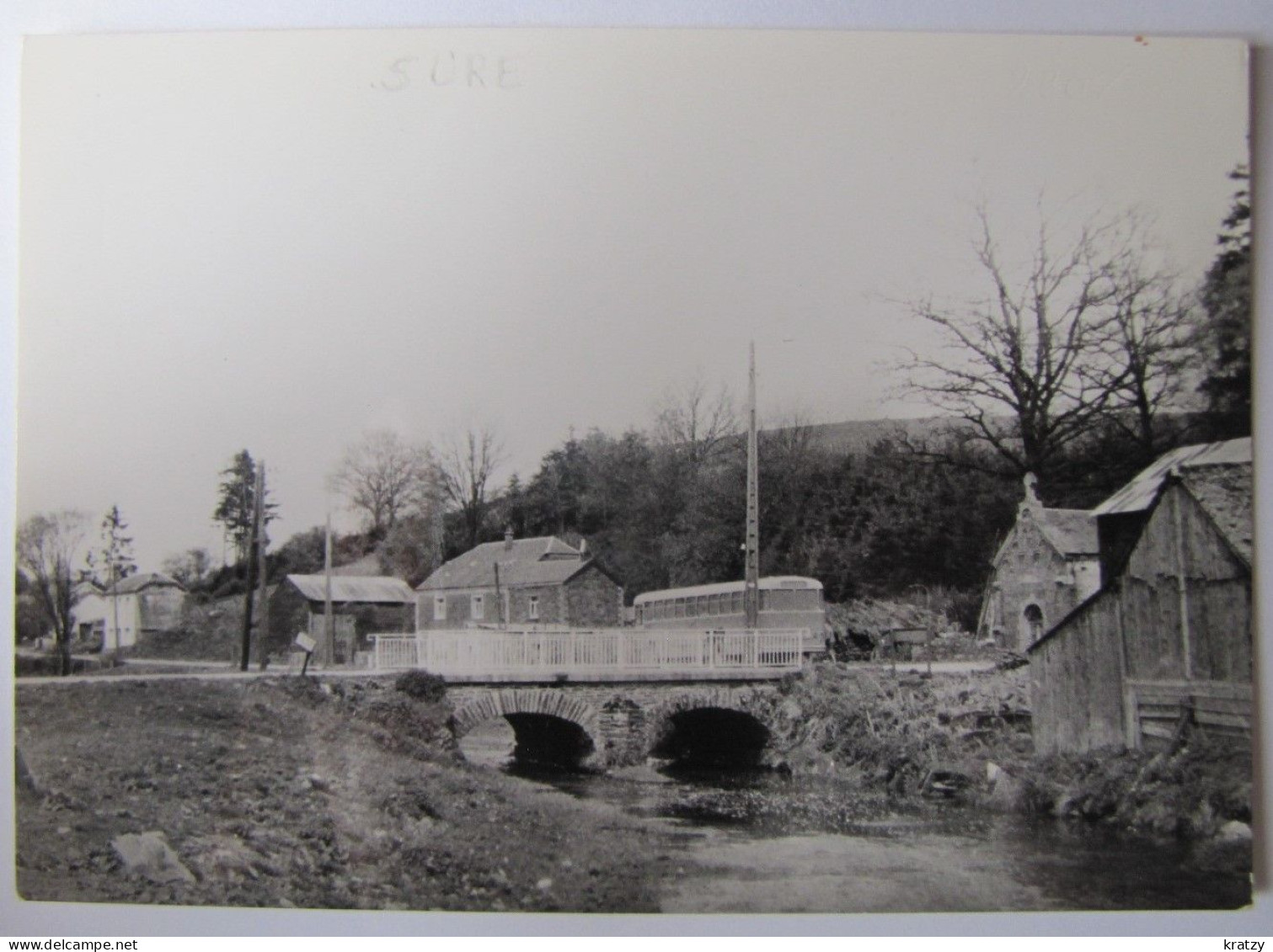 BELGIQUE - LUXEMBOURG - VAUX-sur-SÛRE - SÛRE - La Sûre Et Le Pont - Vaux-sur-Sûre