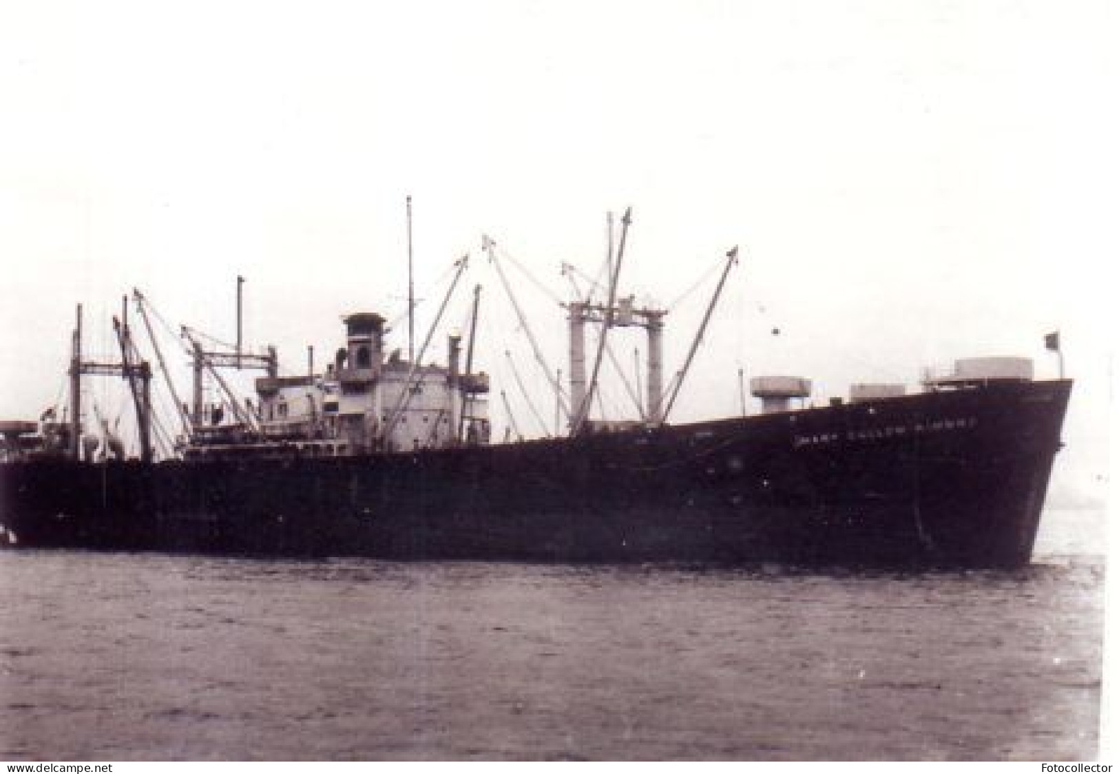 Liberty Ship Mary Cullom Kimbro - Boats