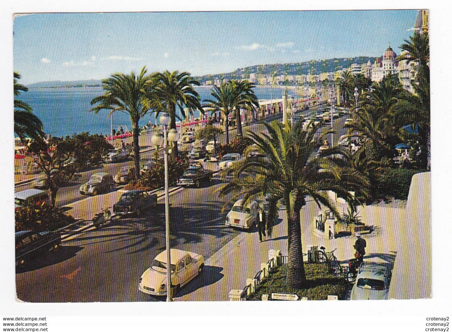 06 NICE N°169 Promenade Des Anglais En 1965 VOIR ZOOMS SOLEX Dyna Panhard Peugeot 403 Juva 4 Simca Ariane Vespa - Parks