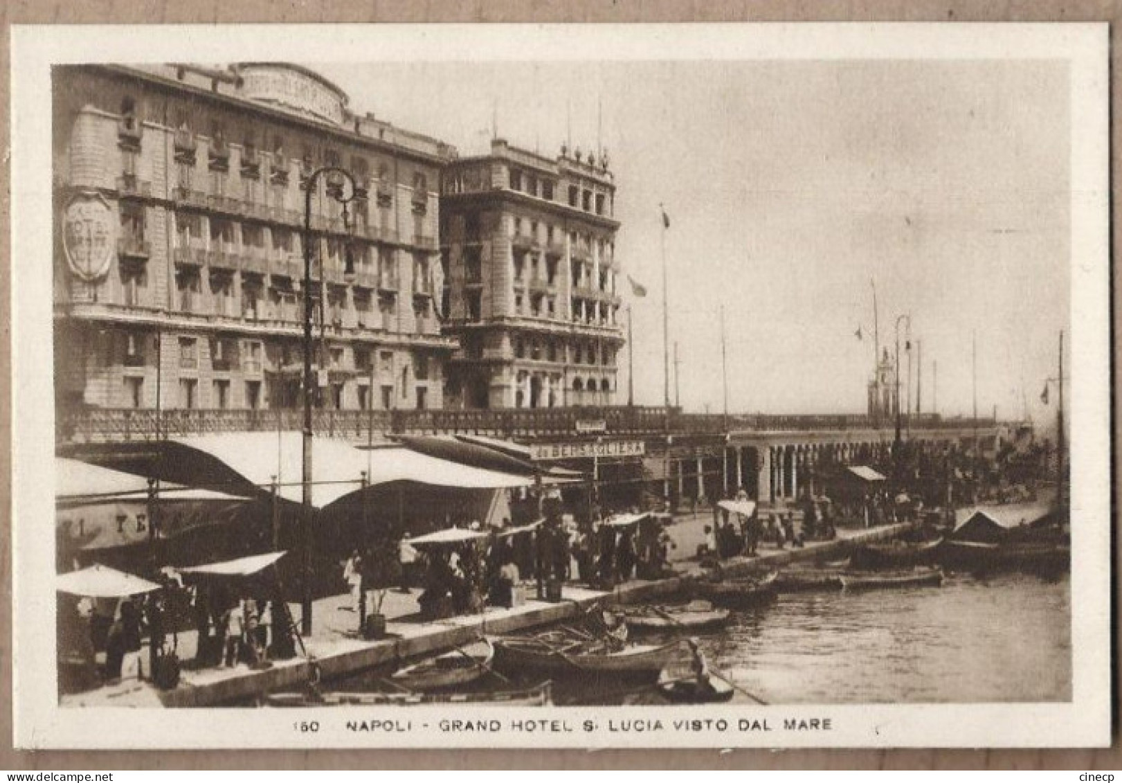 CPA ITALIE - NAPOLI NAPLES - Grand Hotel S. Lucia Visto Dal Mare - TB PLAN Etablissement + TB ANIMATION Quais - Napoli