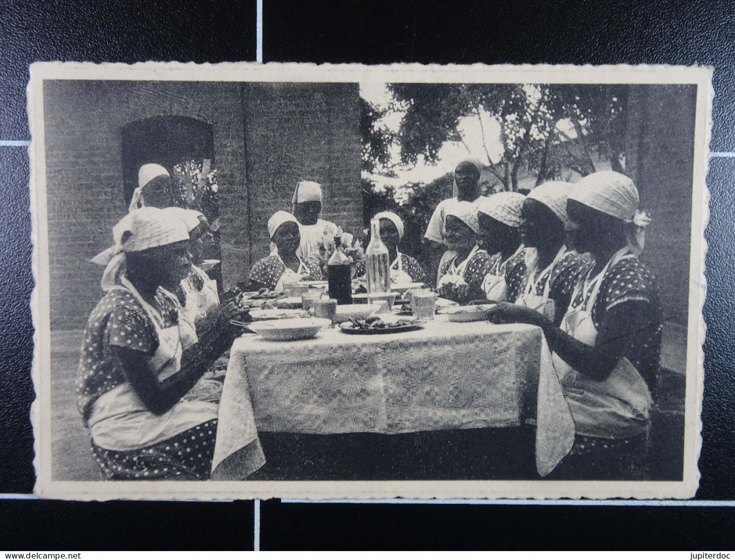 Mission Des Filles De Marie De Pesches Mangembo L'Ecole Normale Au Dîner D'adieu - Congo Belga