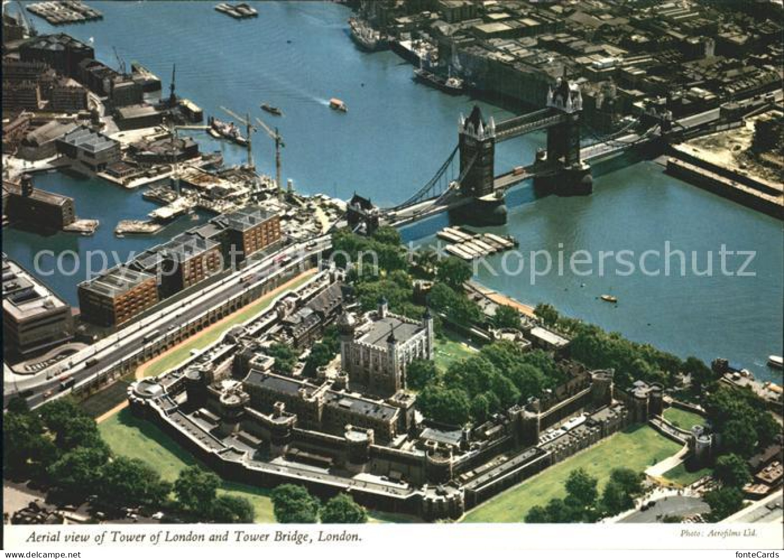 72321744 London Fliegeraufnahme Tower Bridge  - Other & Unclassified