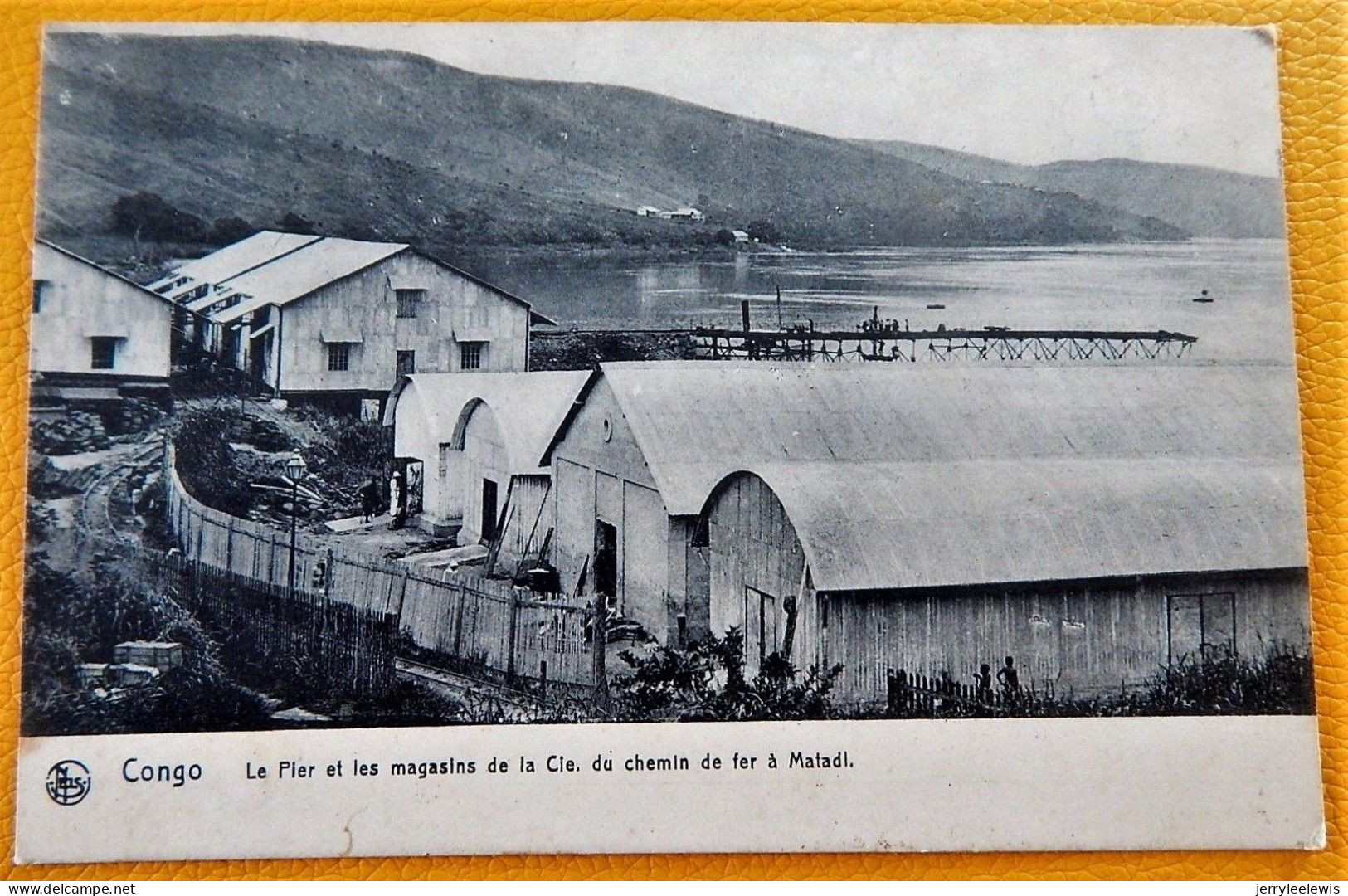 CONGO BELGE  - BELGISCH CONGO - MATADI  -  Le Pier Et Les Magasins De La Compagnie Du Chemin De Fer - Belgisch-Congo