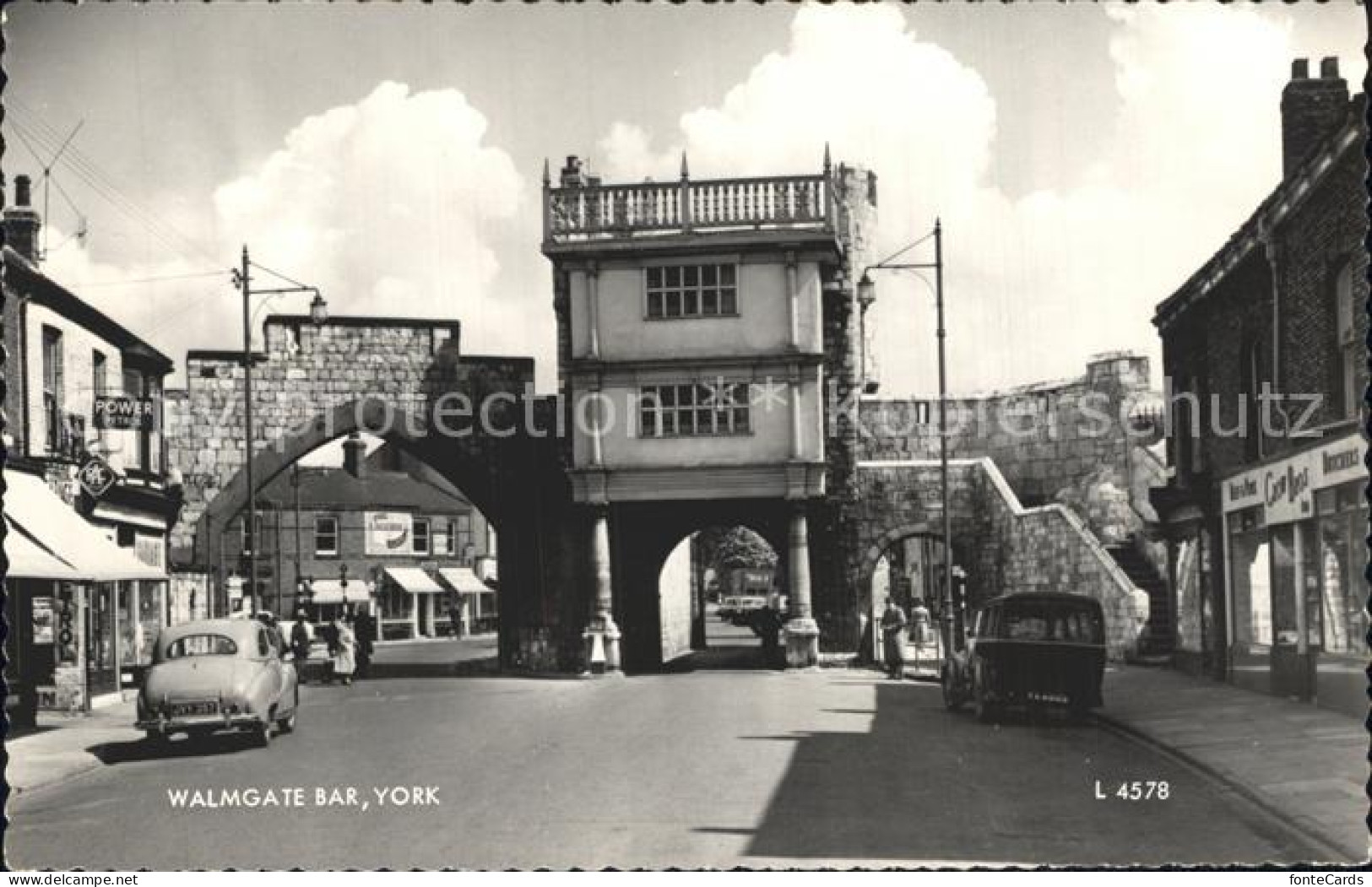 72311652 York UK Walmgate Bar Valentines Card York - Autres & Non Classés