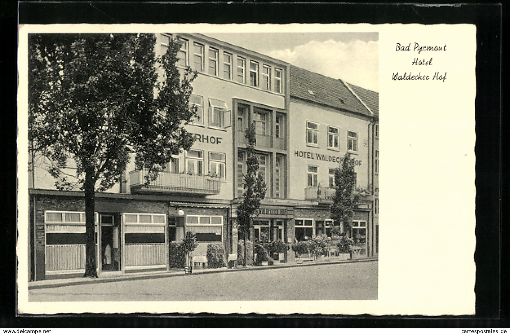 Passepartout-AK Bad Pyrmont, Blick Zum Hotel Waldecker Hof  - Bad Pyrmont