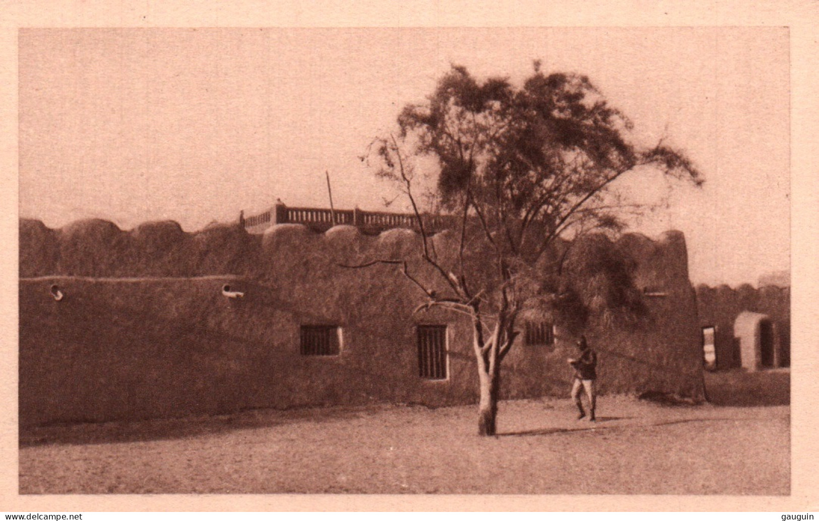 CPA - TOMBOUCTOU - Dans L'enceinte Du Fort Bonnier "la Case Du Mal Joffre" - Edition Héliogravure - Mali