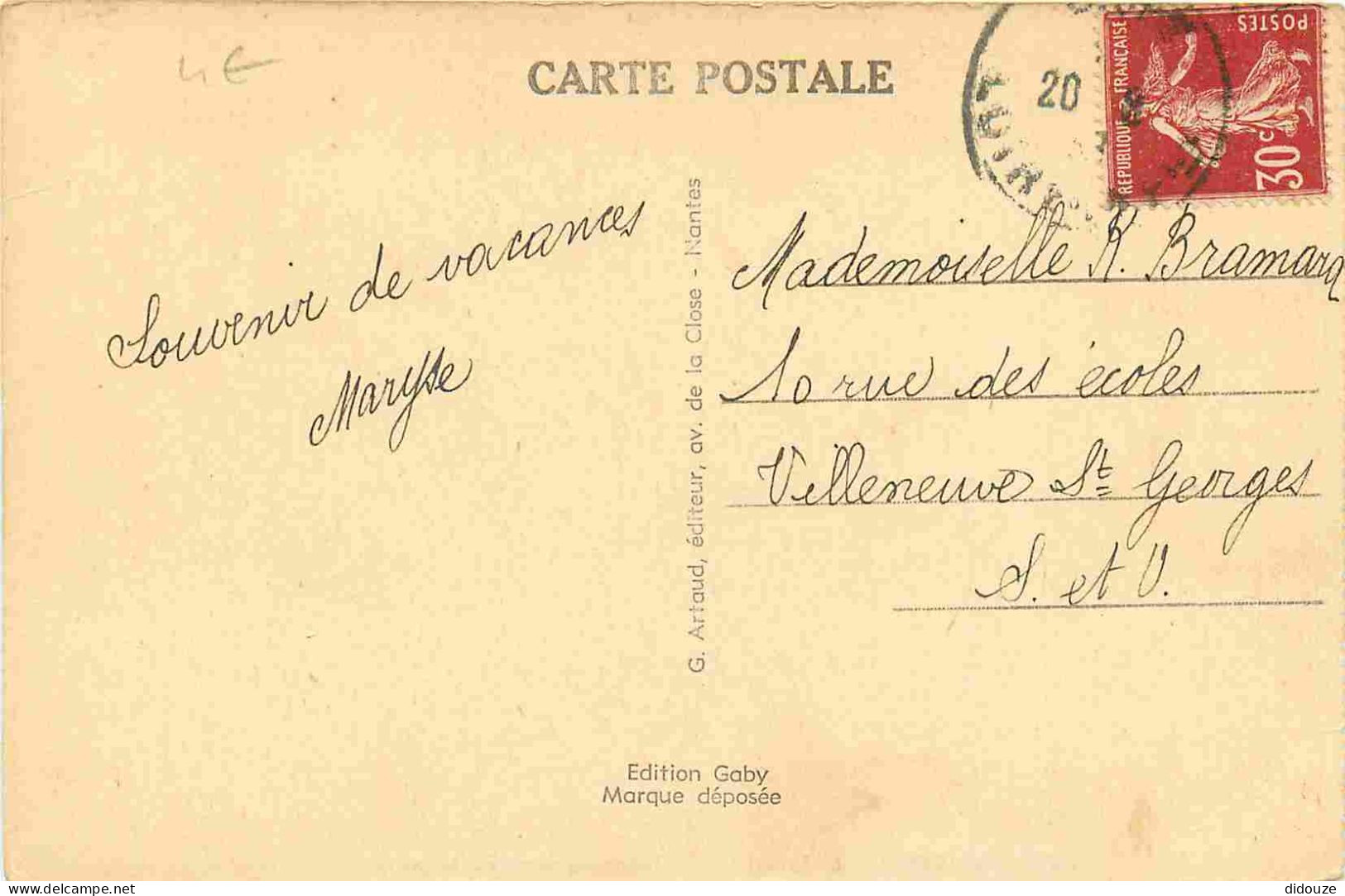 56 - Quiberon - Débarquement De La Sardine - Animée - CPA - Oblitération Ronde De 1933 - Voir Scans Recto-Verso - Quiberon