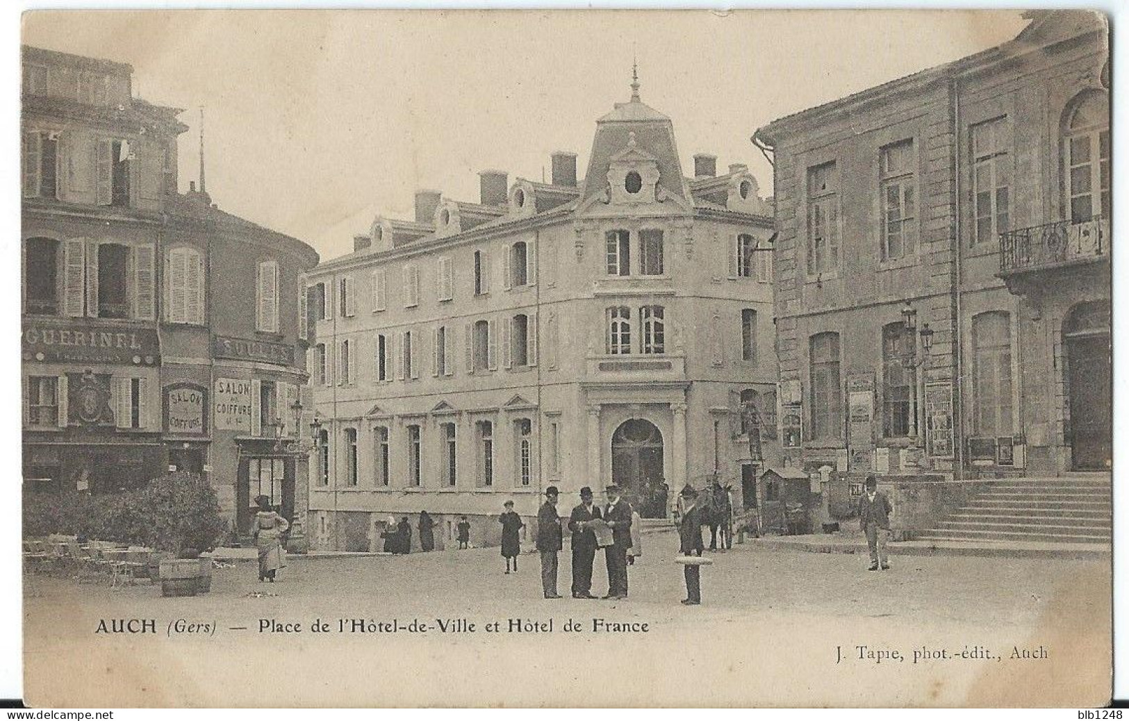 [32] Gers > Auch Place De L'Hotel De Ville - Auch