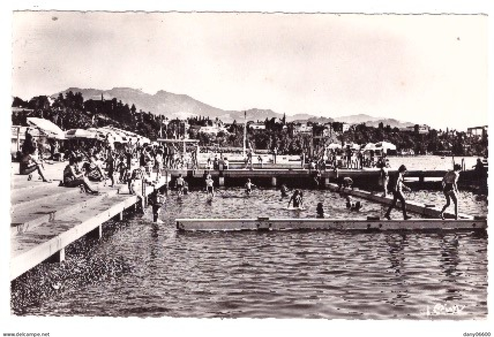 THONON LES BAINS - La Plage (carte Photo Animée) - Thonon-les-Bains