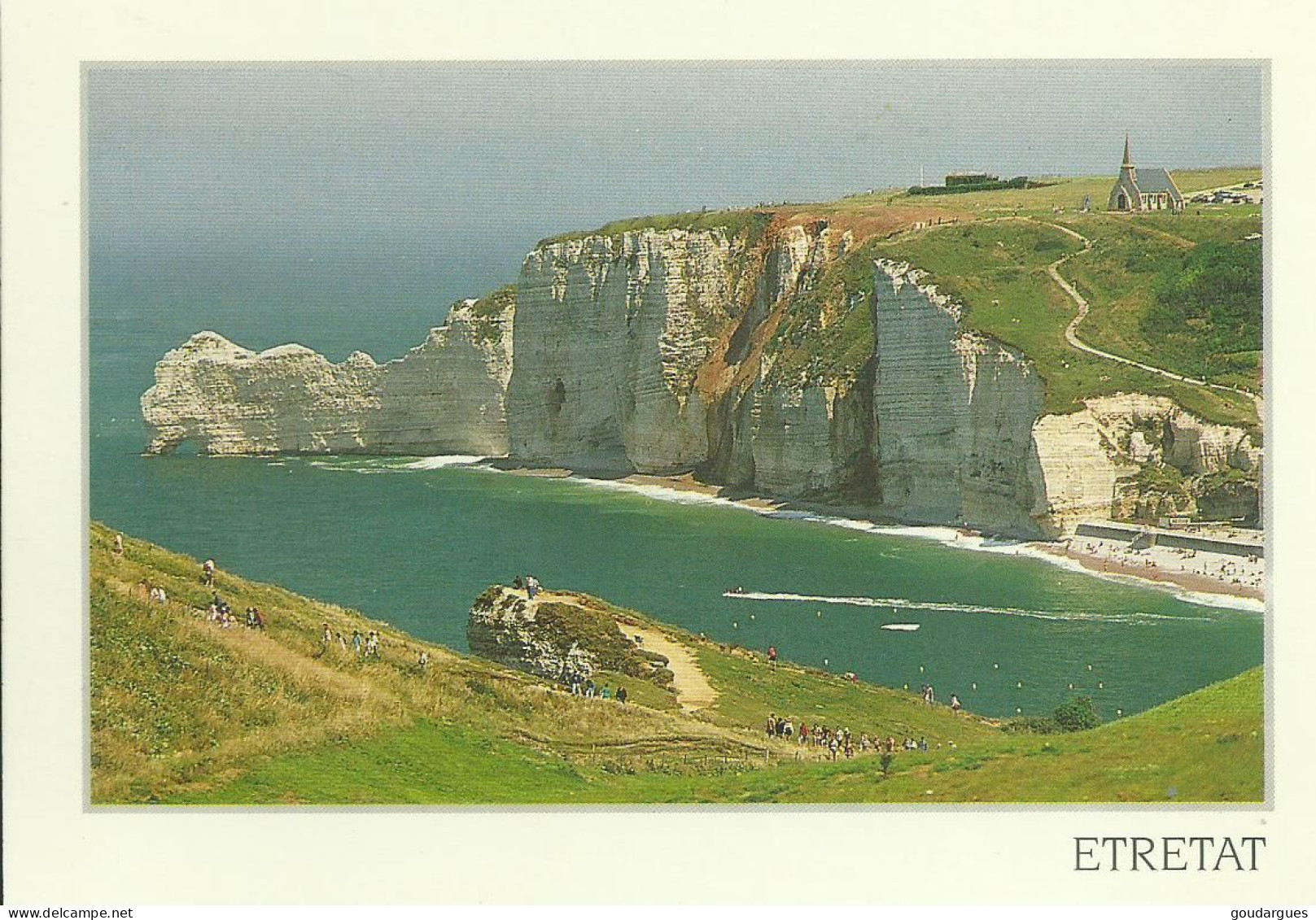 Etretat - Regards Sur Les Falaises - Au Loin La Chapelle Des Marins - Photo Stanislas Fautré - (P) - Etretat