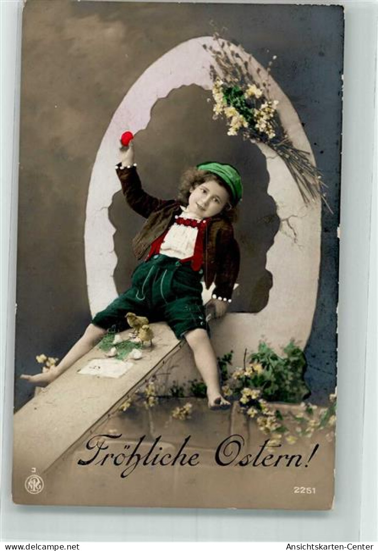 39688305 - Nr. 2251 Kind Tracht Ostern Grosses Osterei Handkoloriert - Photographs