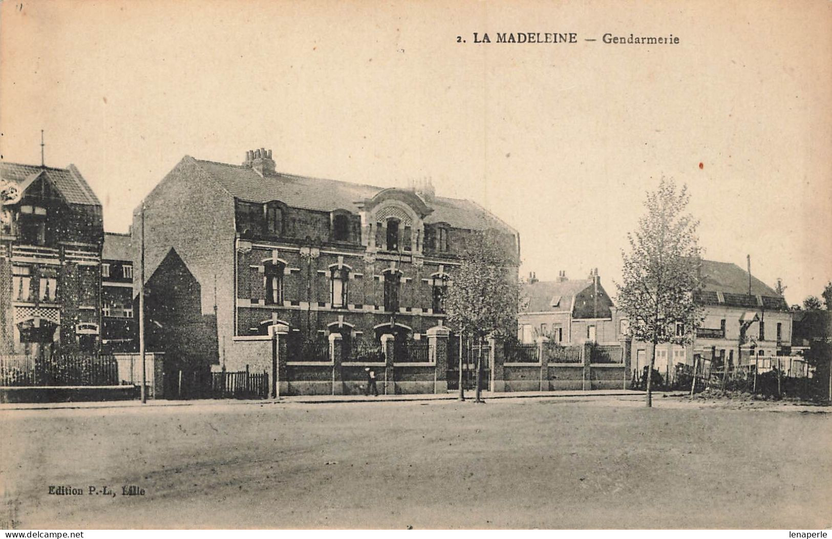 D7687 La Madeleine Gendarmerie - La Madeleine